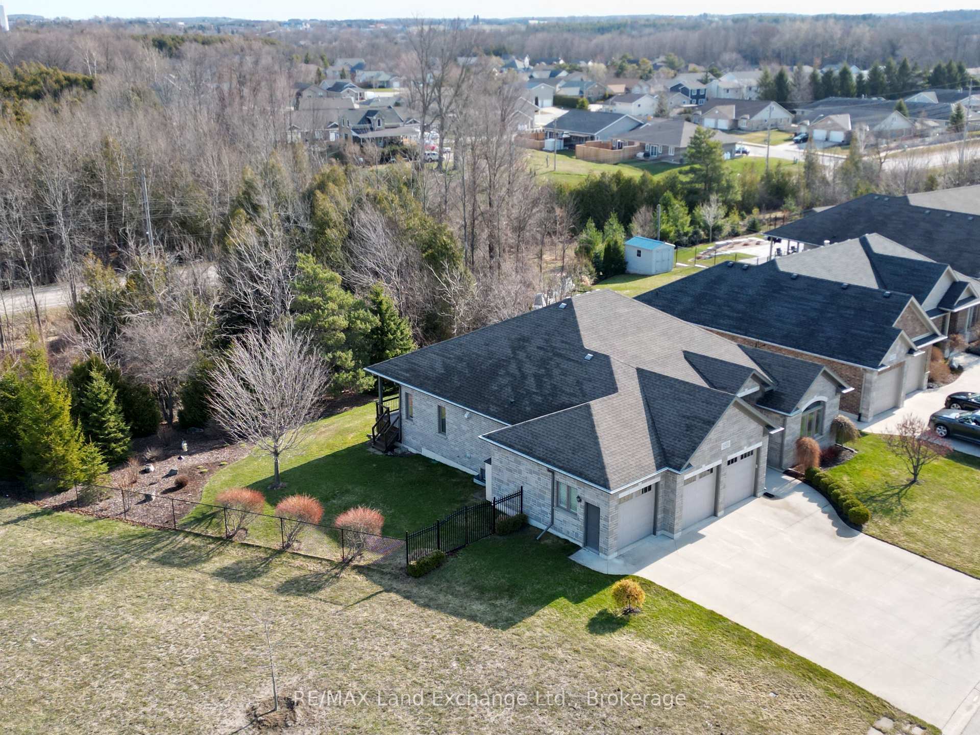 Photo 40 of 441 McCullough Crescent, Kincardine — HOMEH