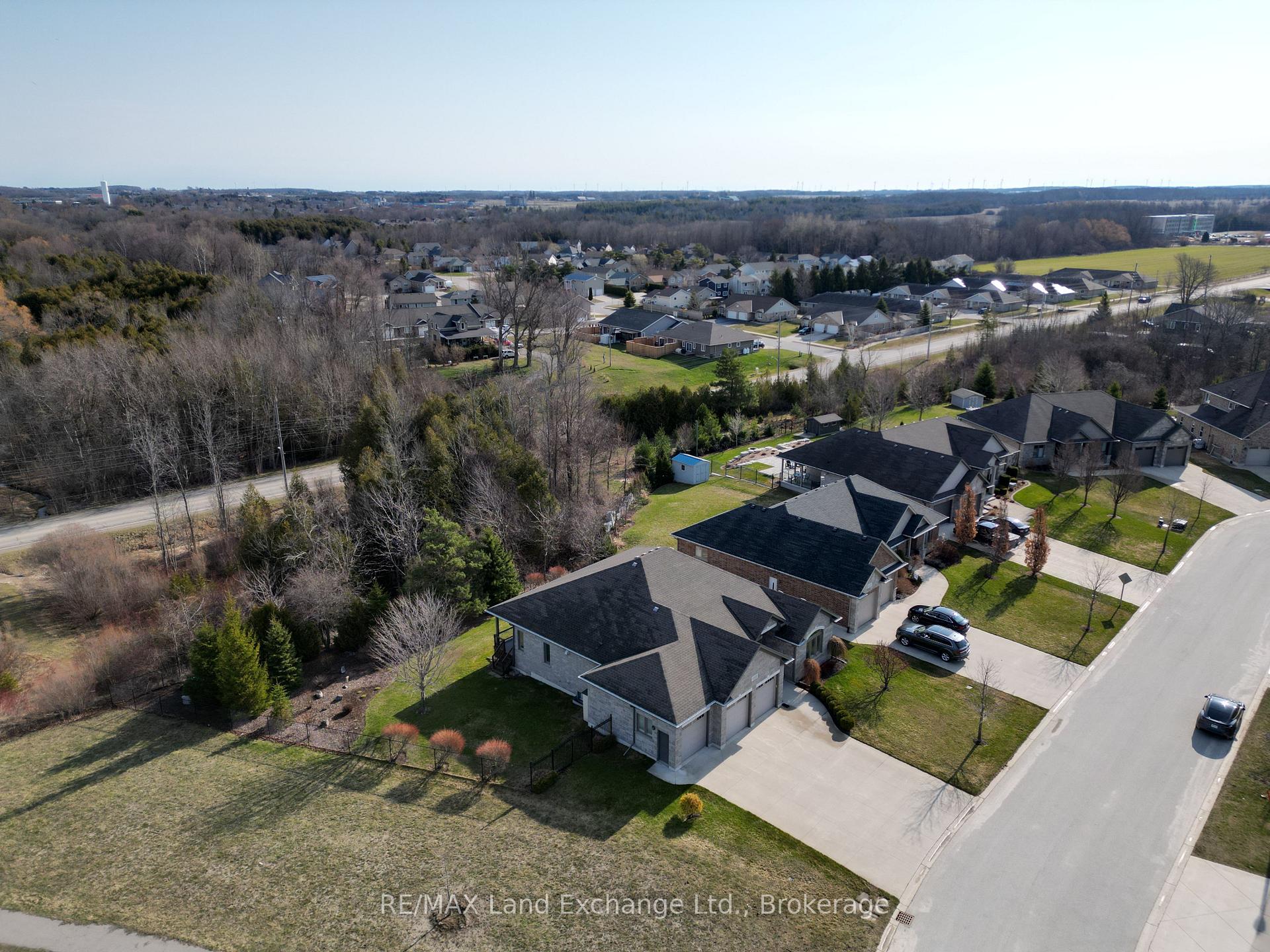 Photo 43 of 441 McCullough Crescent, Kincardine — HOMEH