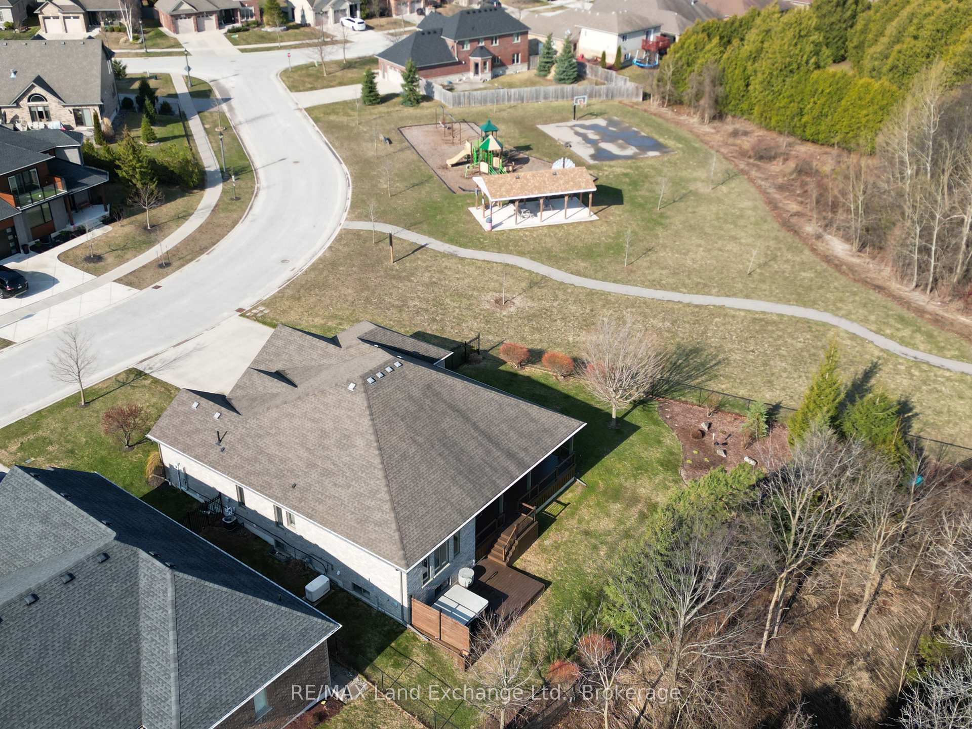 Photo 45 of 441 McCullough Crescent, Kincardine — HOMEH