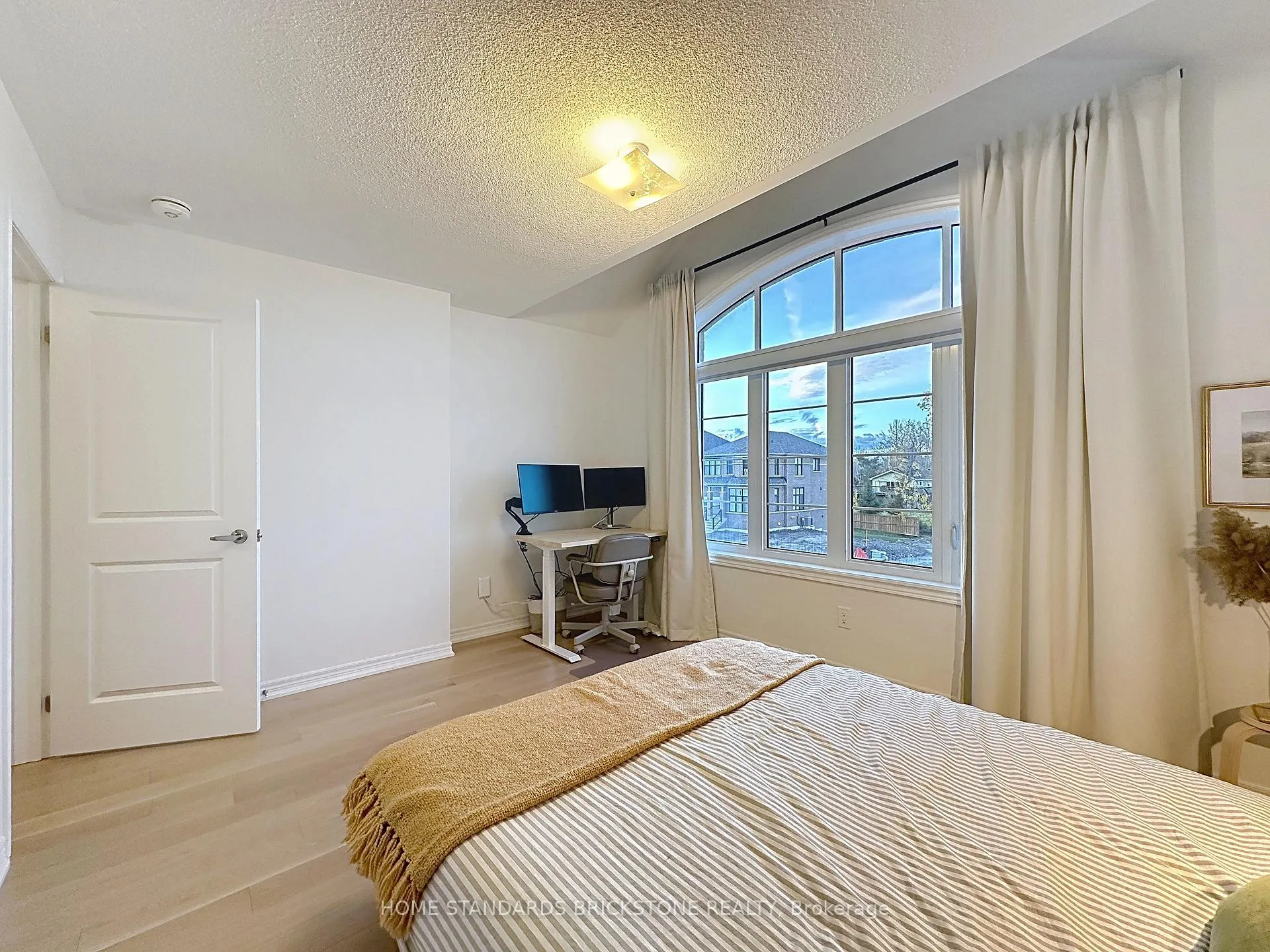 Photo 14 of 1295 Davis Loop, Innisfil, Lefroy — HOMEH