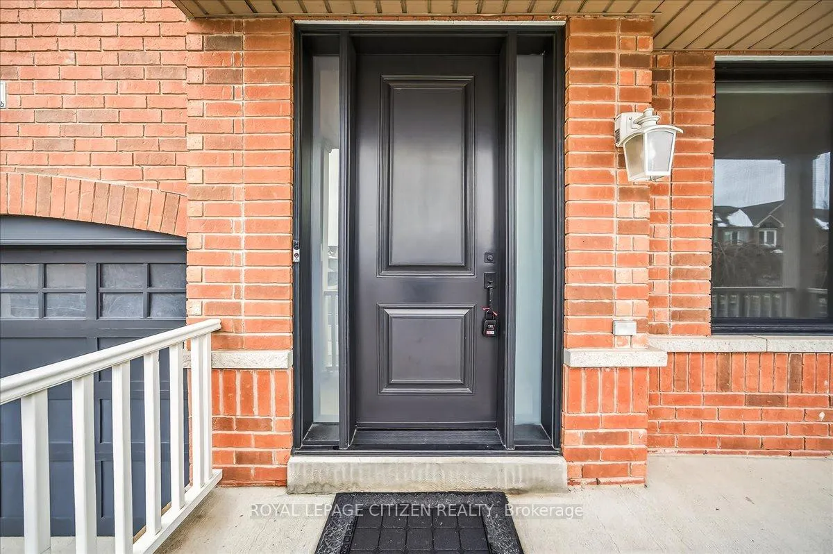 Photo 4 of 341 Williamson Road, Markham, Greensborough — HOMEH