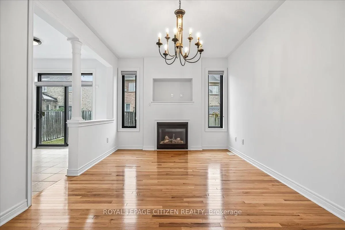 Photo 13 of 341 Williamson Road, Markham, Greensborough — HOMEH