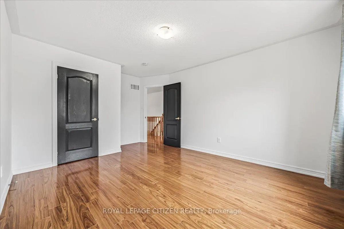 Photo 34 of 341 Williamson Road, Markham, Greensborough — HOMEH