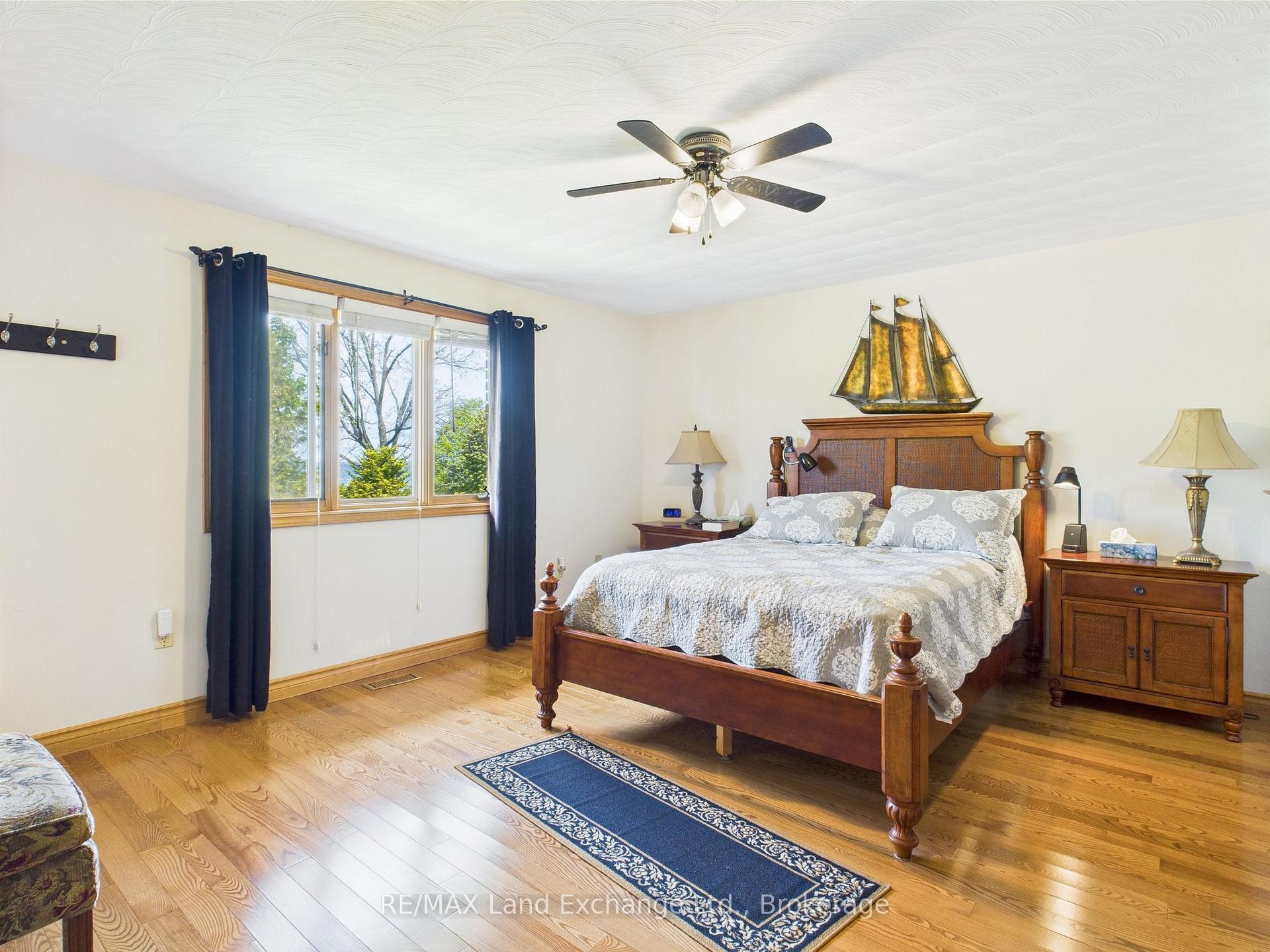 Photo 20 of 276 Penetangore Row, Kincardine — HOMEH