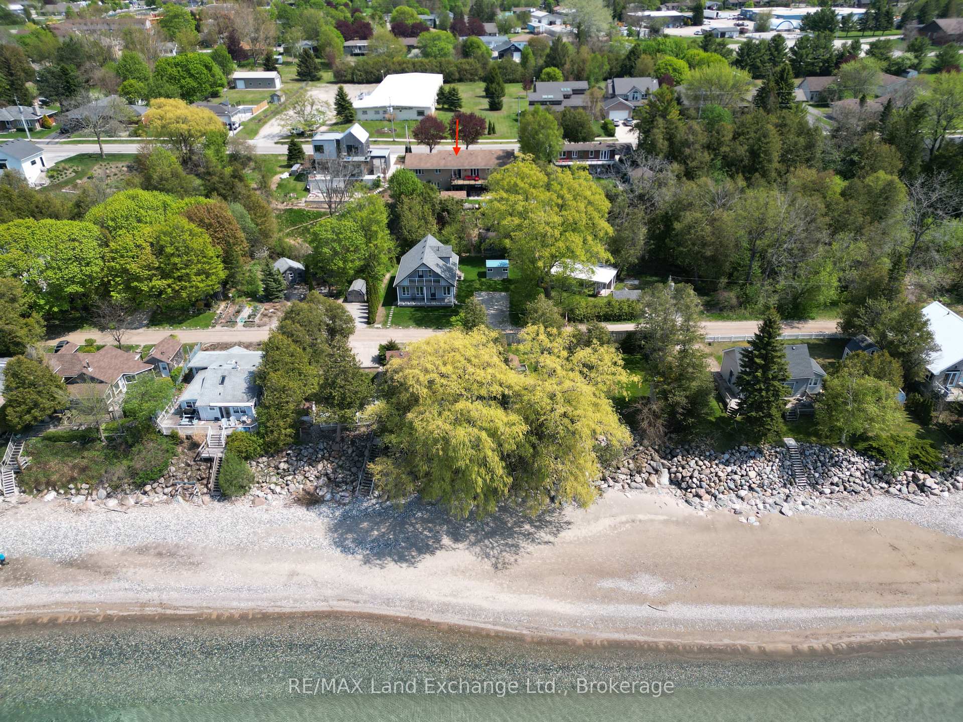 Photo 23 of 276 Penetangore Row, Kincardine — HOMEH