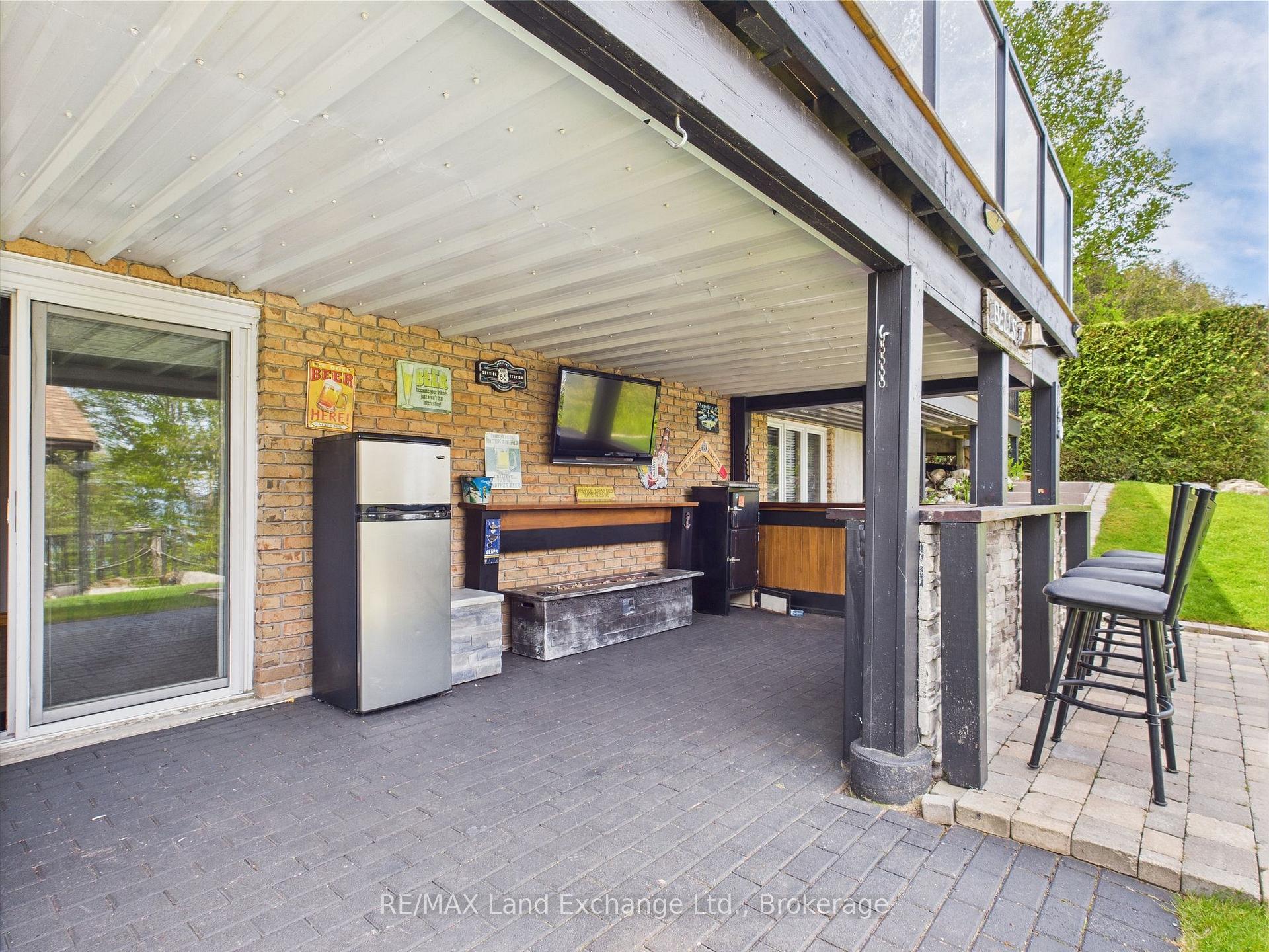 Photo 35 of 276 Penetangore Row, Kincardine — HOMEH