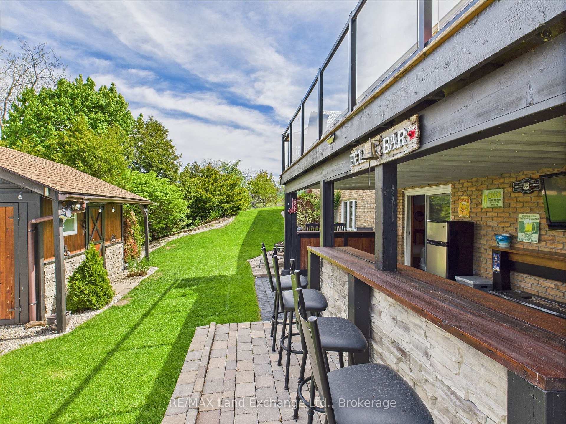 Photo 37 of 276 Penetangore Row, Kincardine — HOMEH