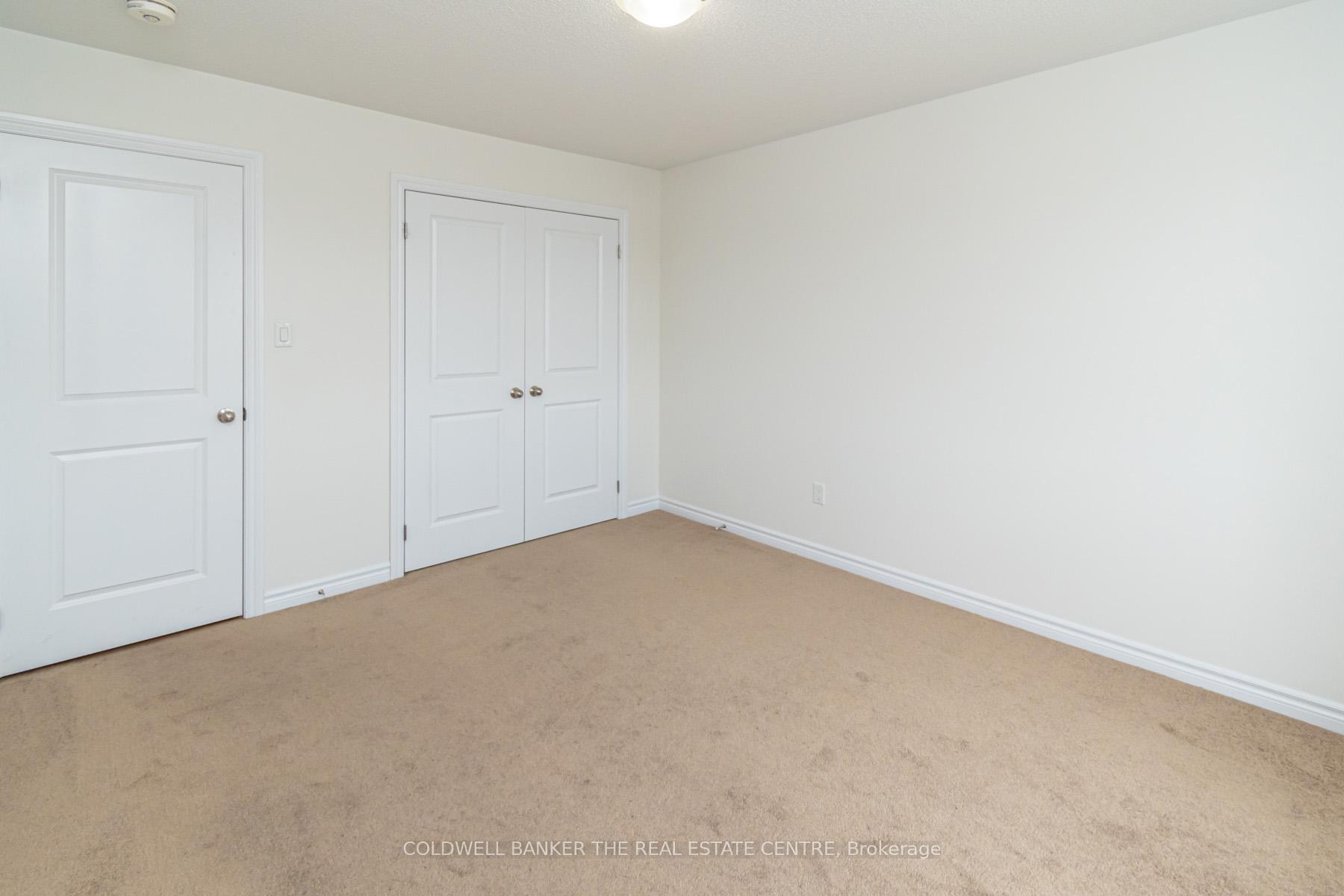 Photo 16 of 1542 Marling Street, Innisfil, Lefroy — HOMEH