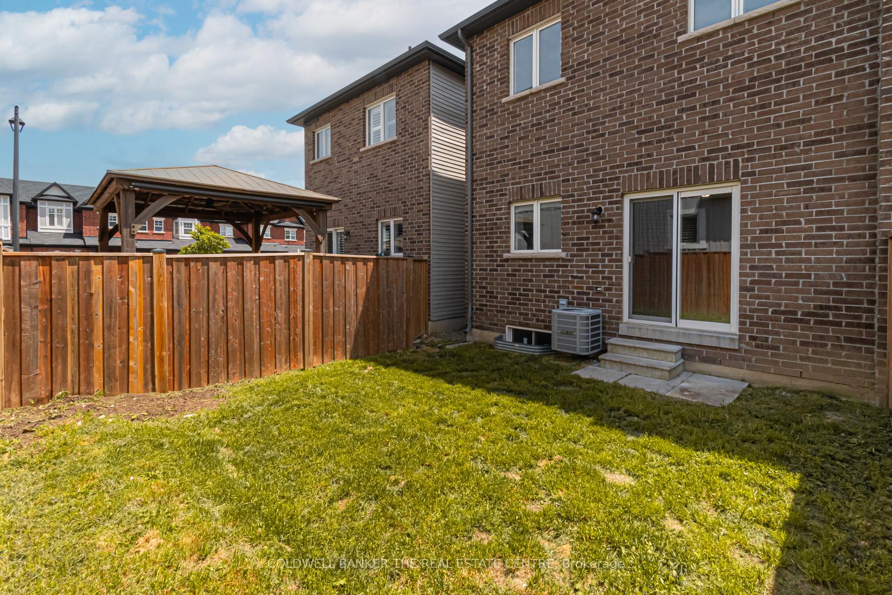 Photo 23 of 1542 Marling Street, Innisfil, Lefroy — HOMEH