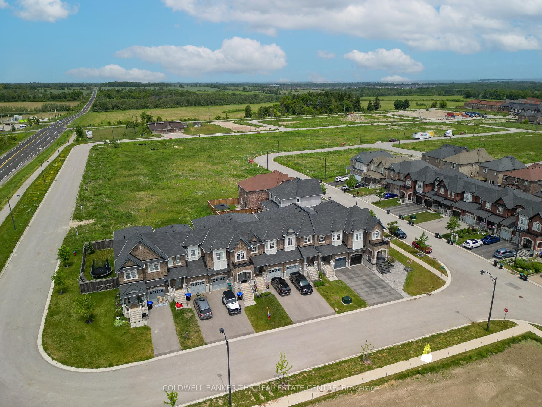 Photo 27 of 1542 Marling Street, Innisfil, Lefroy — HOMEH