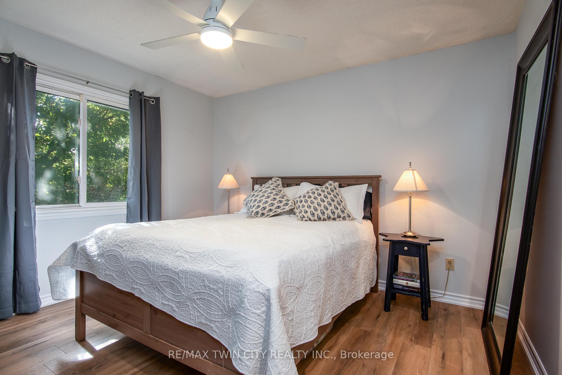 Photo 31 of 19 Keewatin Avenue, Kitchener — HOMEH