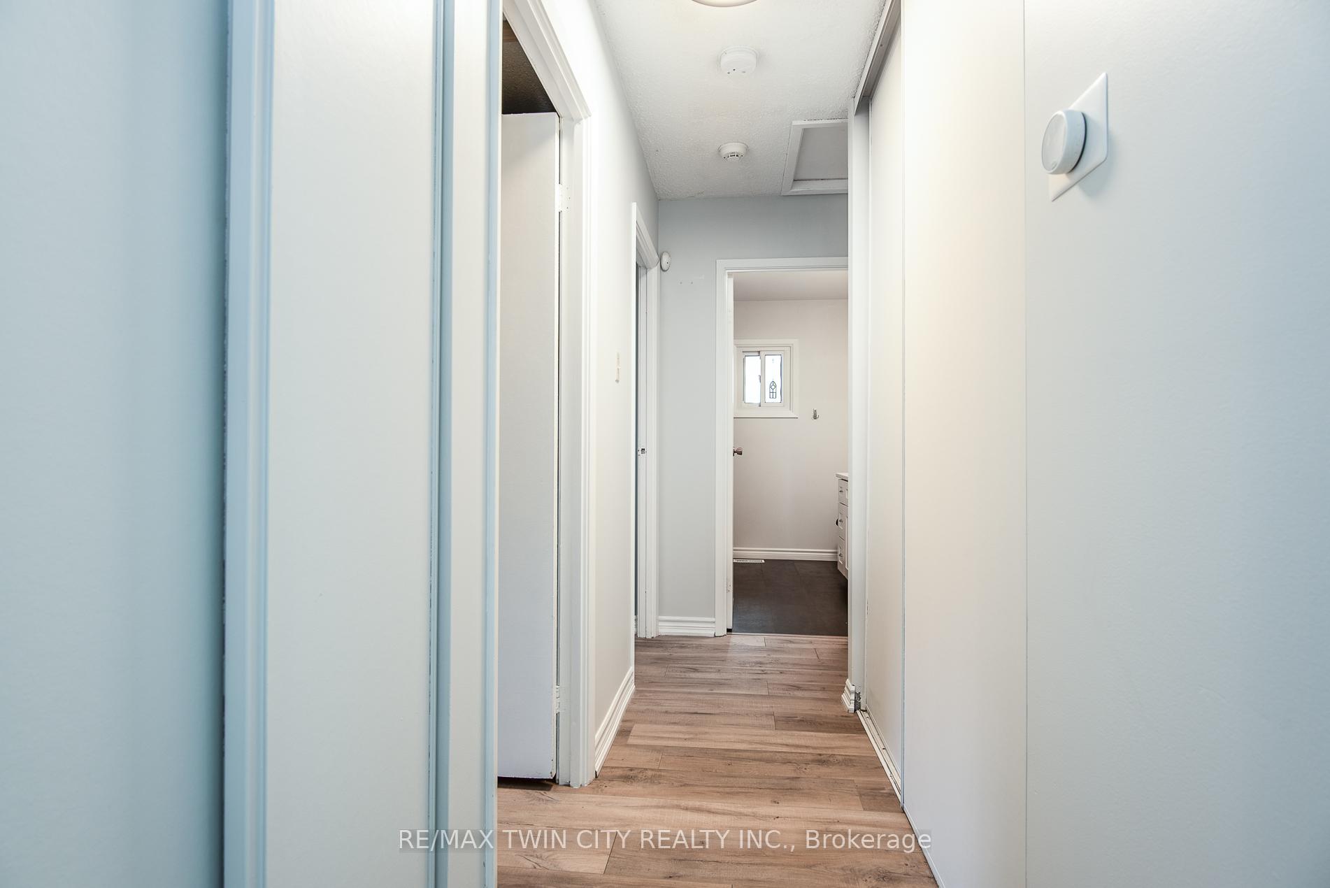 Photo 35 of 19 Keewatin Avenue, Kitchener — HOMEH