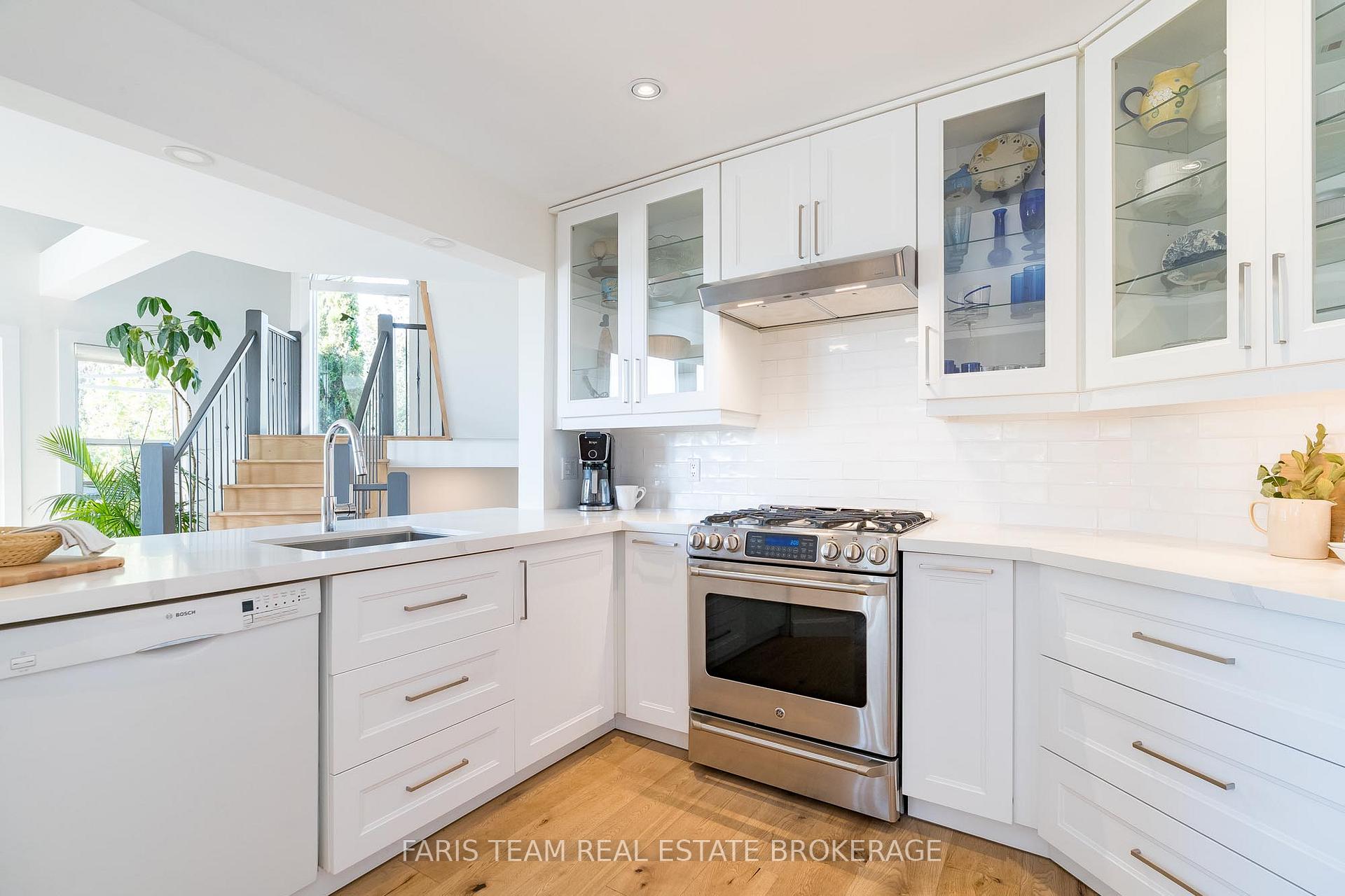 Photo 9 of 174 Robertson Avenue, Meaford — HOMEH