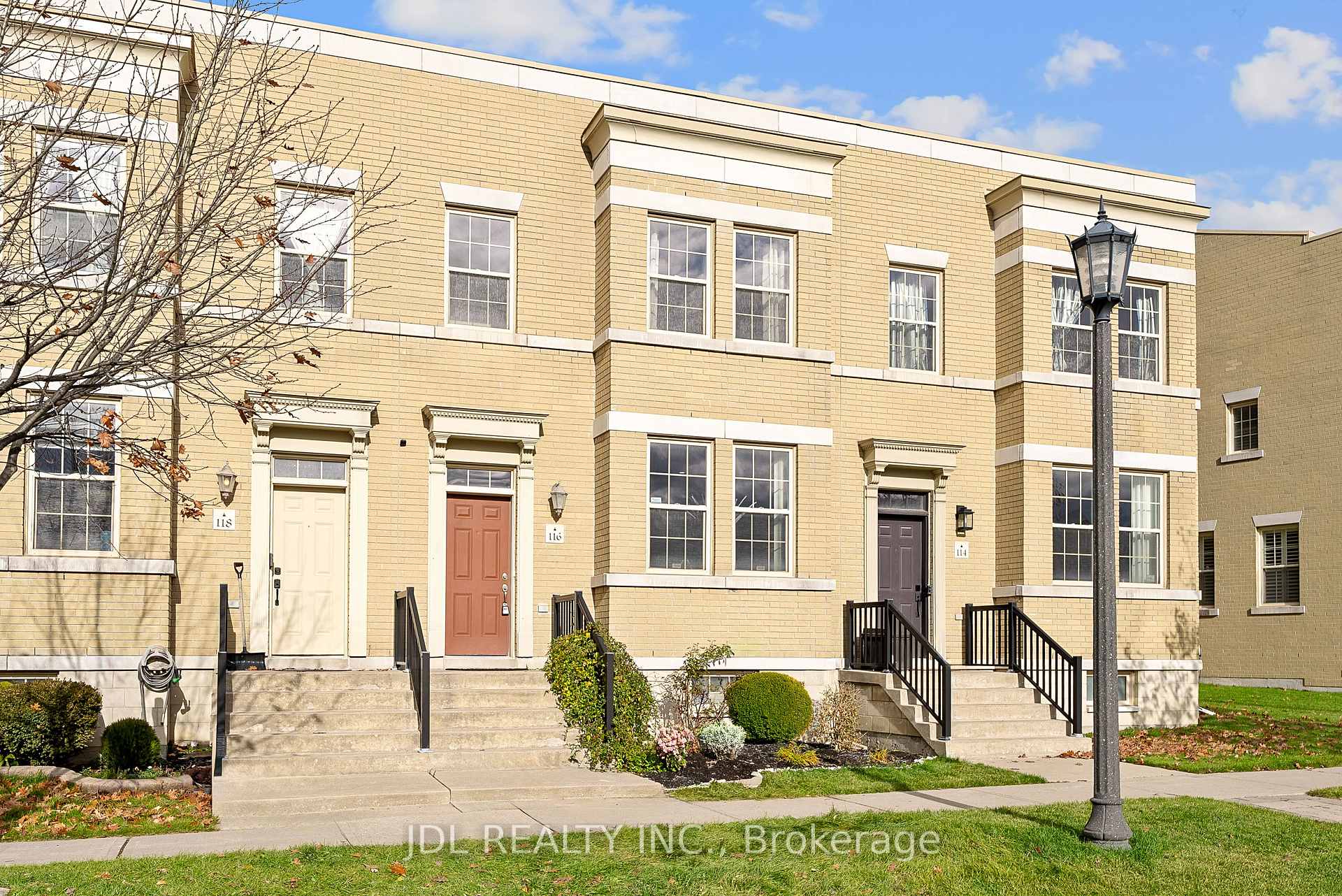 Photo 19 of 116 Betty Roman Boulevard, Markham, Cathedraltown — HOMEH