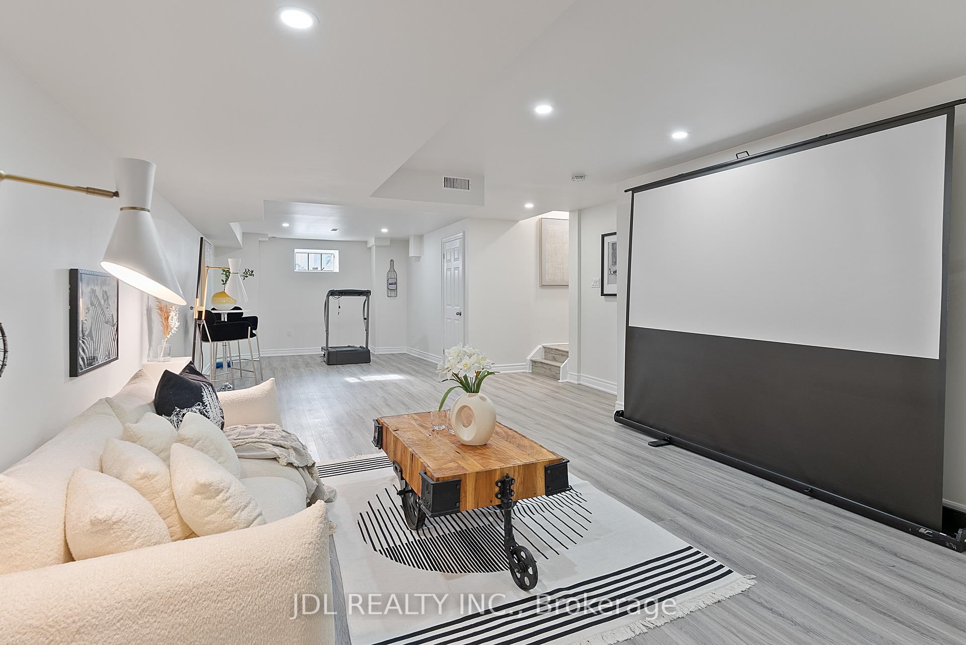 Photo 44 of 116 Betty Roman Boulevard, Markham, Cathedraltown — HOMEH