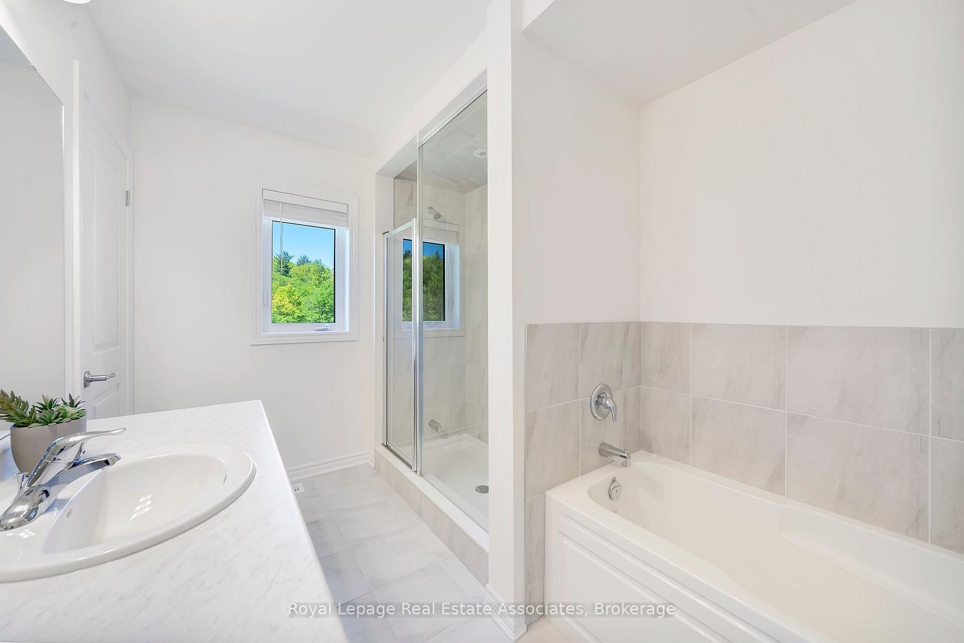 Photo 6 of Unit 85, 305 Garner Road W, Hamilton, Ancaster — HOMEH