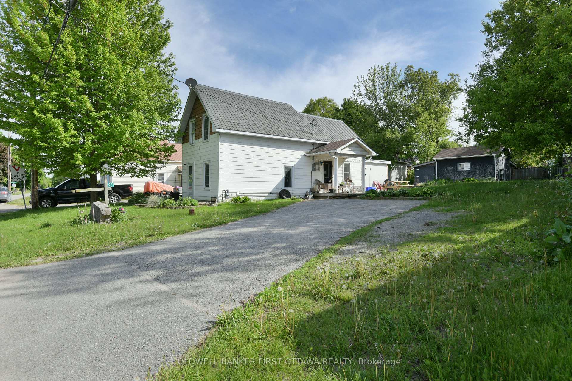 Photo 1 of 921 Centre Street, McNab/Braeside, Mcnab/Braeside Twps — HOMEH