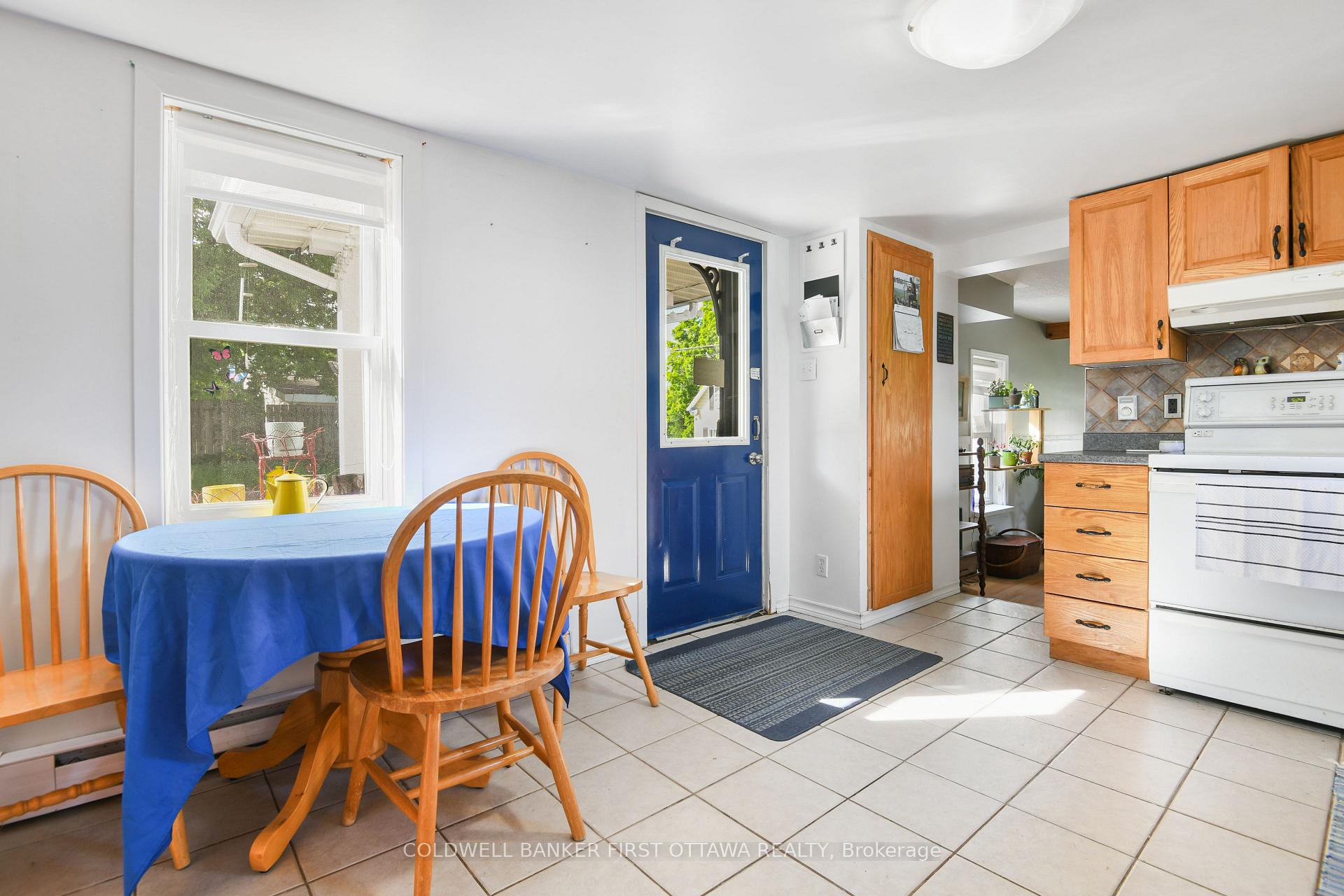 Photo 13 of 921 Centre Street, McNab/Braeside, Mcnab/Braeside Twps — HOMEH