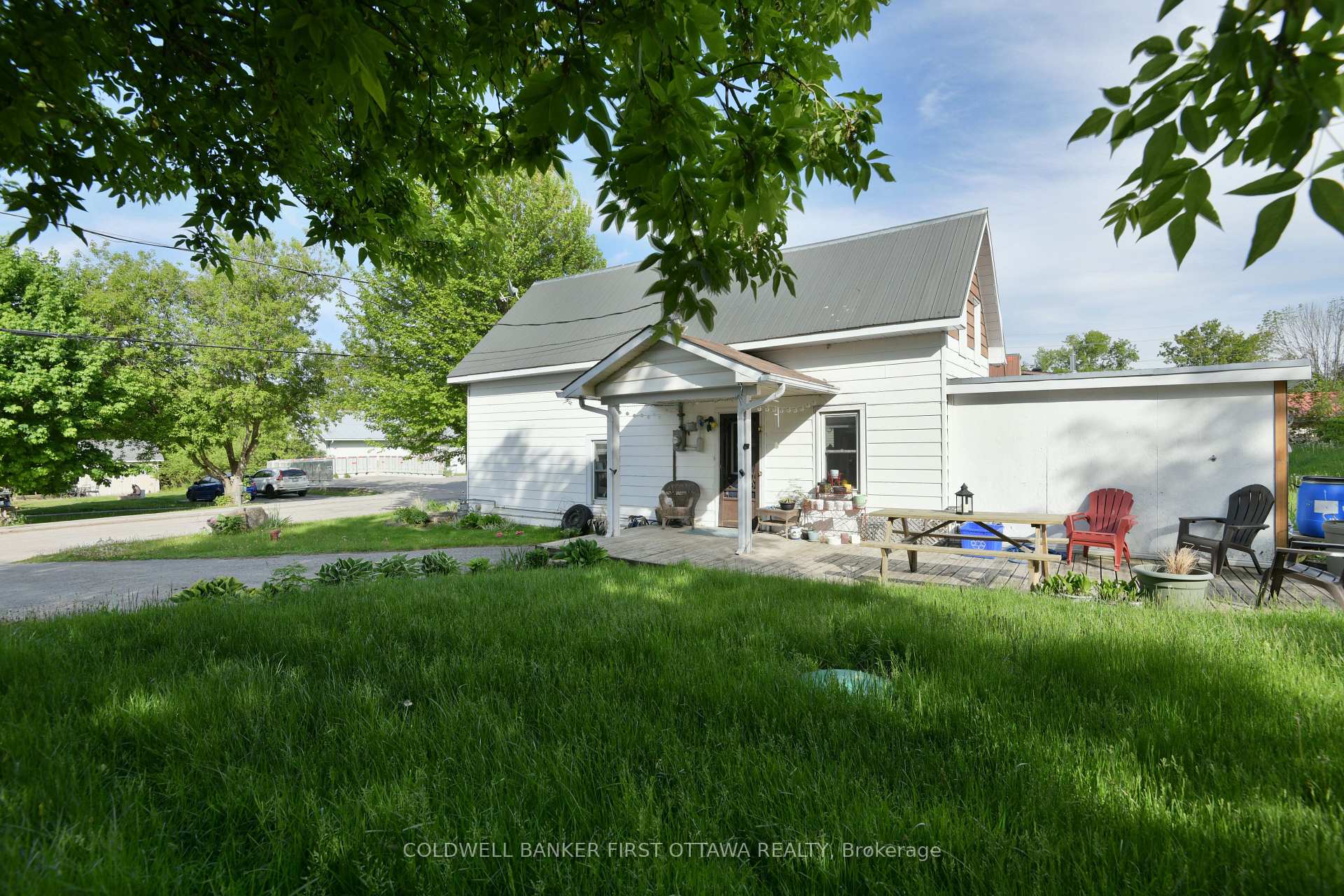 Photo 24 of 921 Centre Street, McNab/Braeside, Mcnab/Braeside Twps — HOMEH