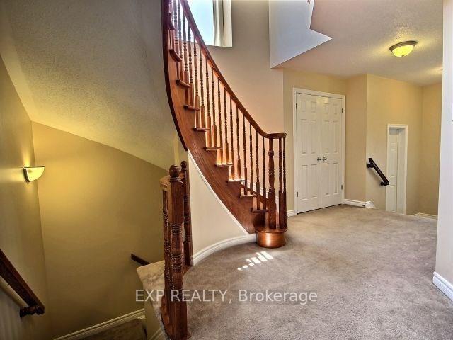 Photo 7 of 249 Hunterbrook Street N, Ottawa, Kanata - Morgan's Grant/South March — HOMEH