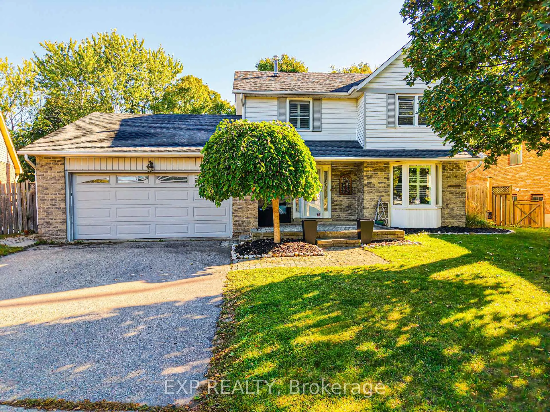 Photo 6 of 54 Pathfinder Crescent, Kitchener — HOMEH