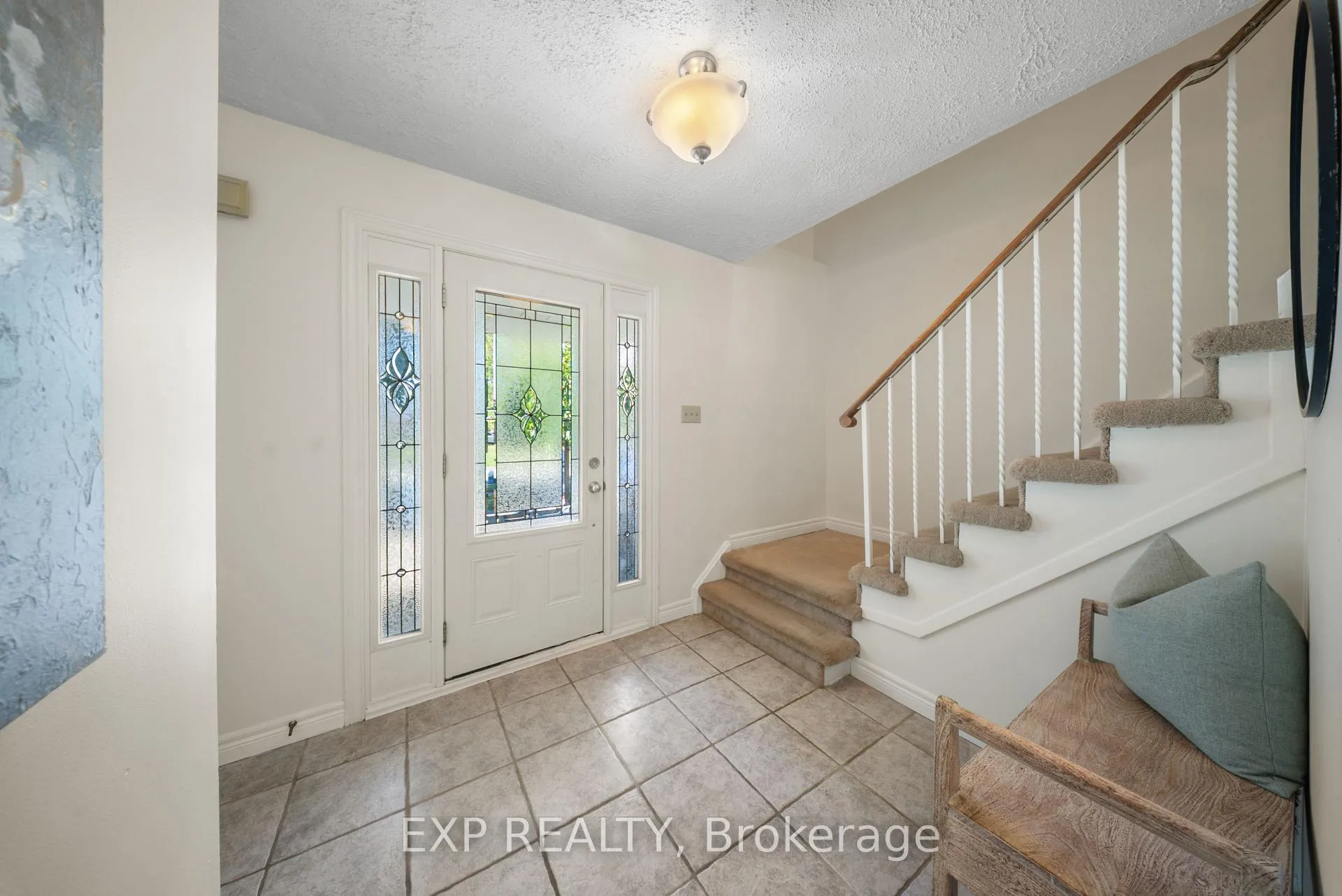 Photo 9 of 54 Pathfinder Crescent, Kitchener — HOMEH