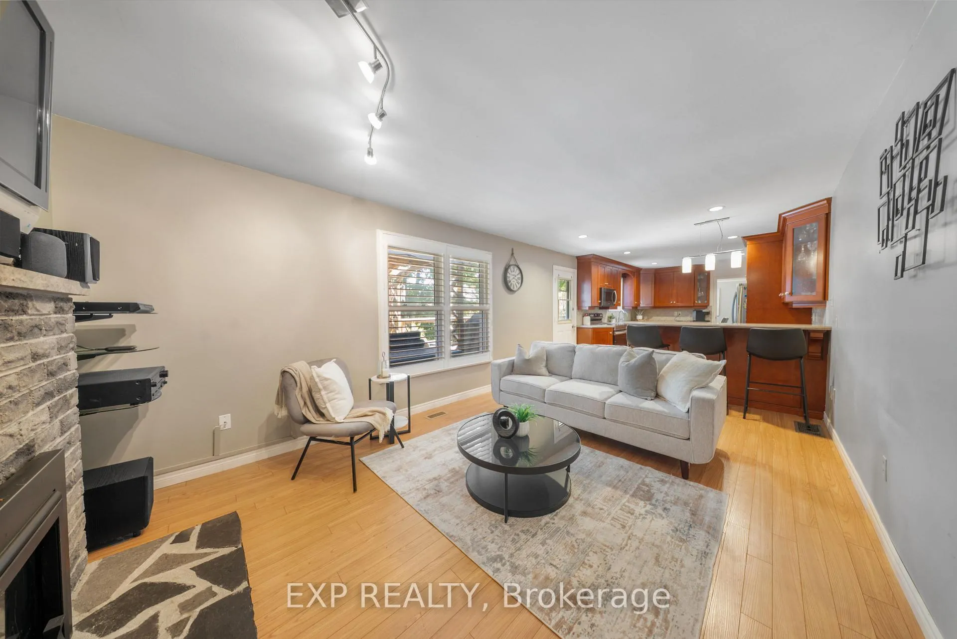Photo 19 of 54 Pathfinder Crescent, Kitchener — HOMEH