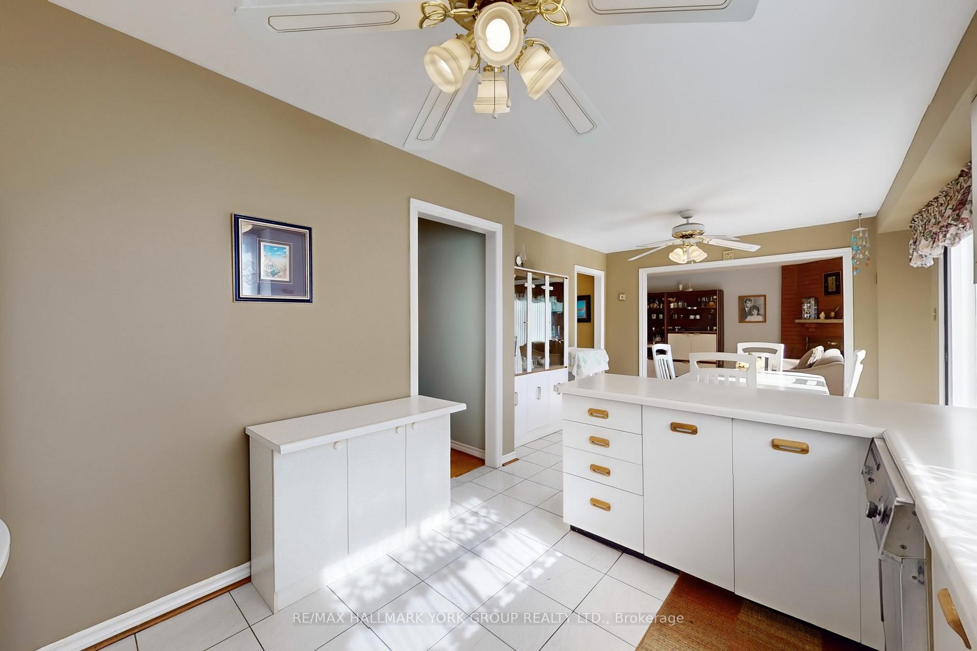 Photo 19 of 46 Finchley Circle, Markham, Milliken Mills East — HOMEH
