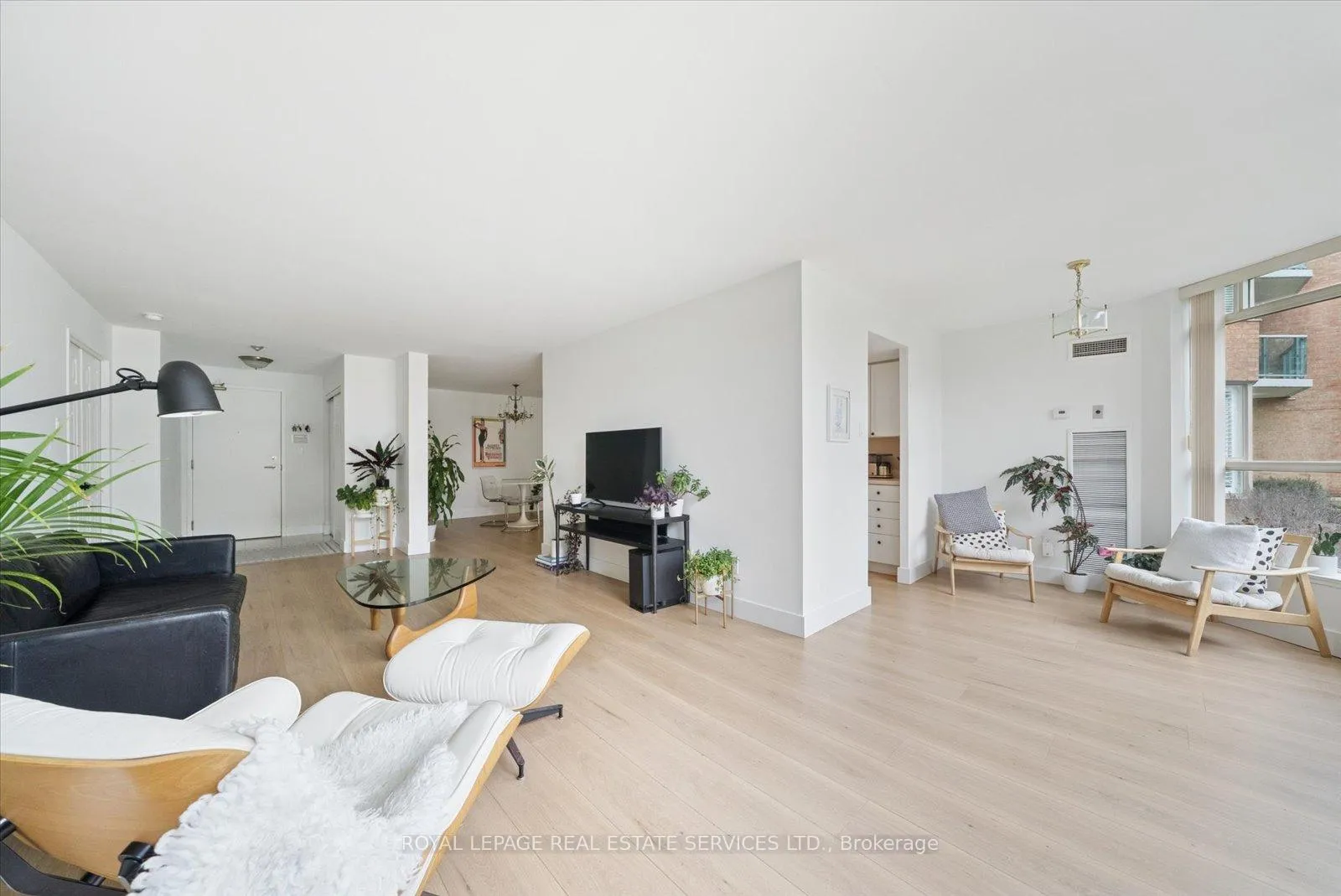 Photo 20 of Unit 106, 14924 Yonge Street, Aurora, Aurora Highlands — HOMEH