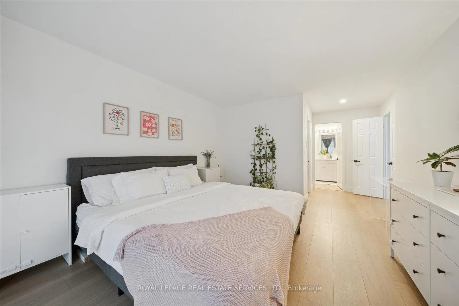 Photo 51 of Unit 106, 14924 Yonge Street, Aurora, Aurora Highlands — HOMEH
