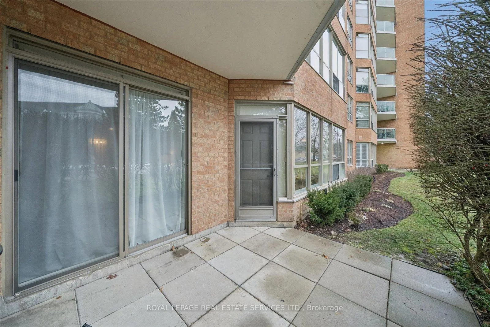 Photo 71 of Unit 106, 14924 Yonge Street, Aurora, Aurora Highlands — HOMEH