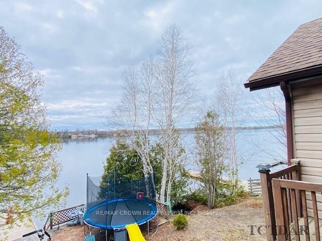 Photo 10 of 33 A Peninsula Lefebvre Road, Kapuskasing — HOMEH