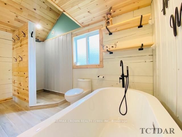 Photo 40 of 33 A Peninsula Lefebvre Road, Kapuskasing — HOMEH
