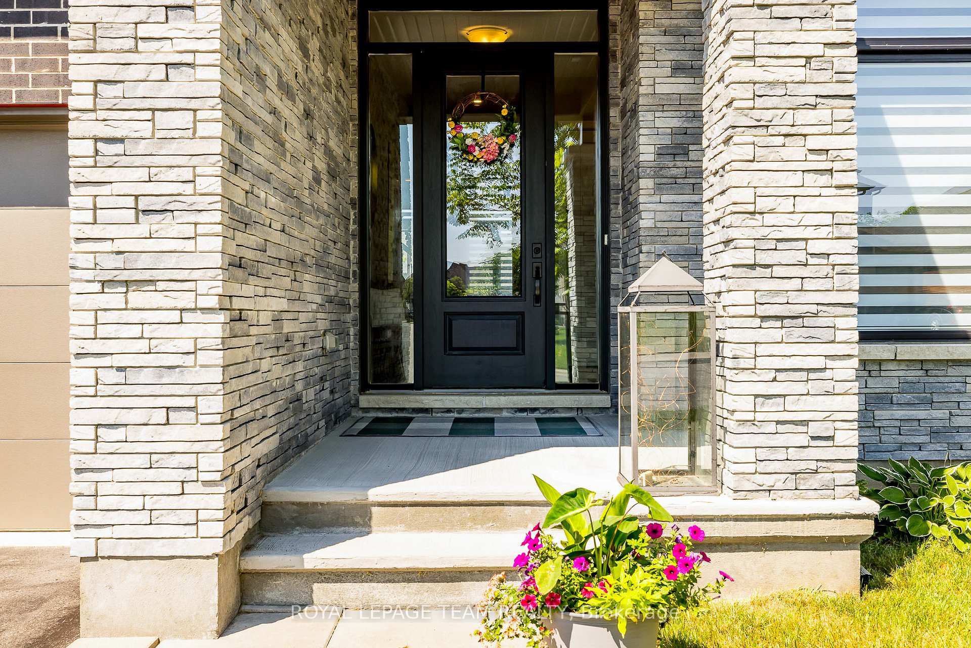 Photo 2 of 368 Trestle Street, Ottawa, Mahogany Community — HOMEH