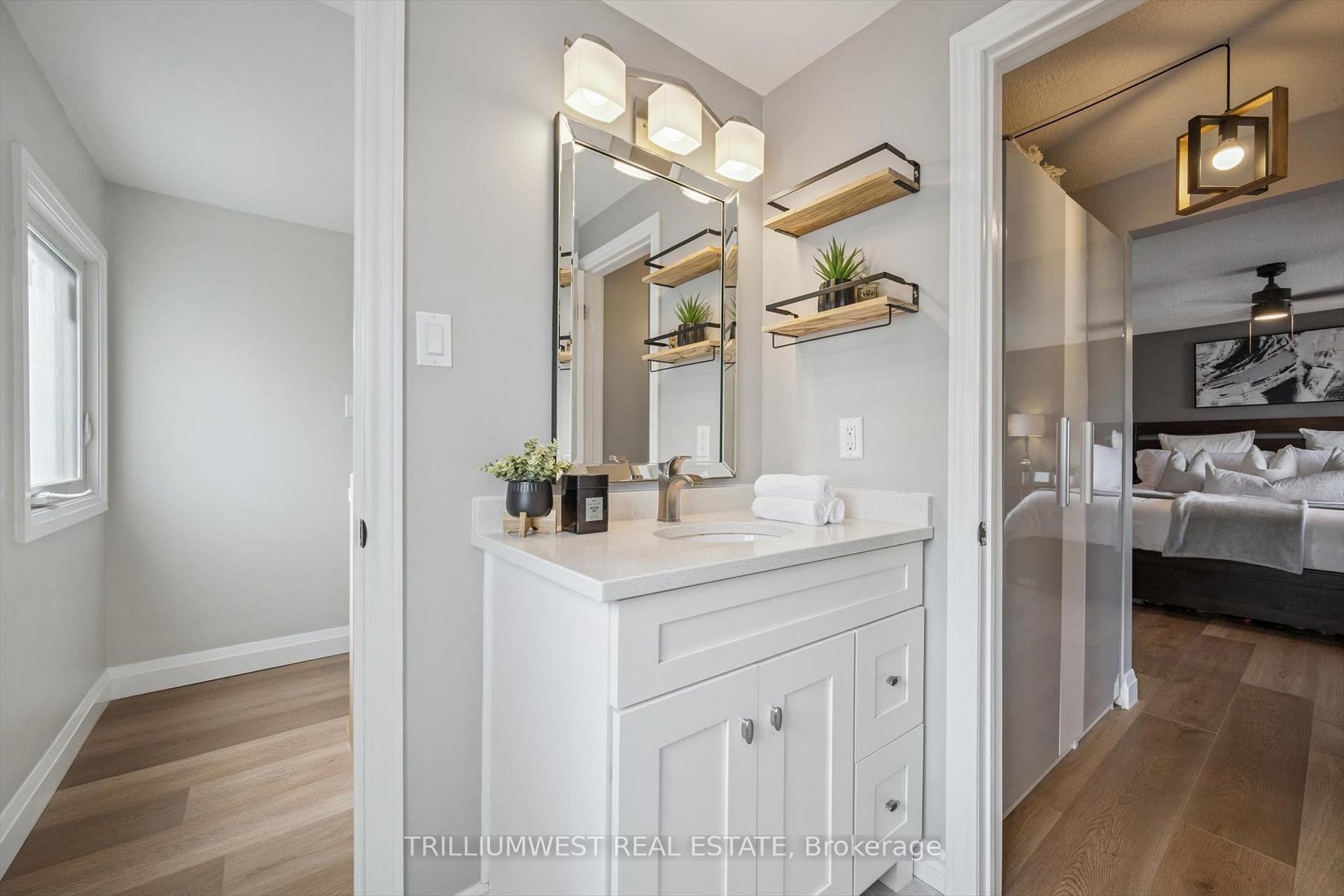Photo 18 of 99 Deerwood Crescent, Kitchener — HOMEH