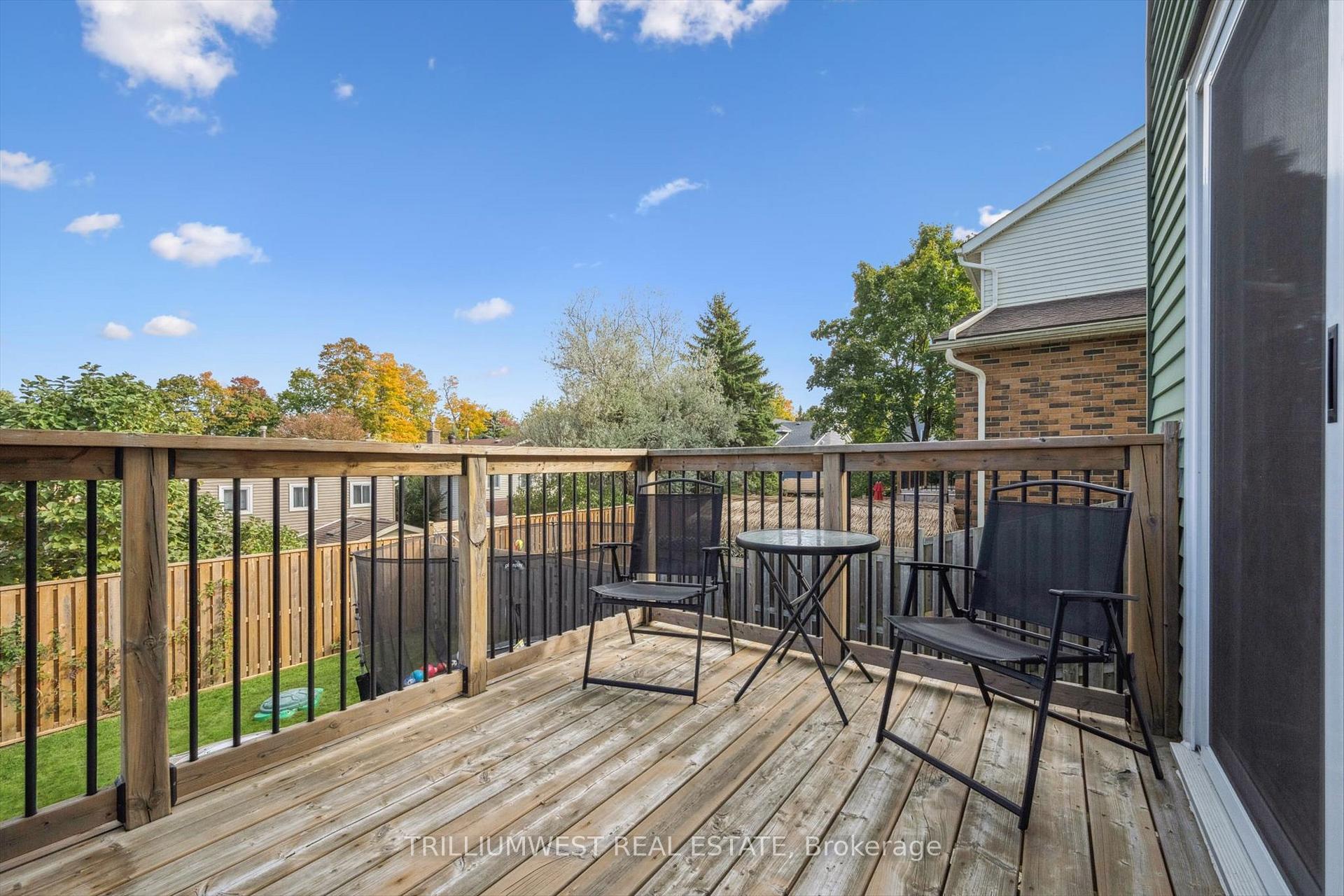Photo 30 of 99 Deerwood Crescent, Kitchener — HOMEH