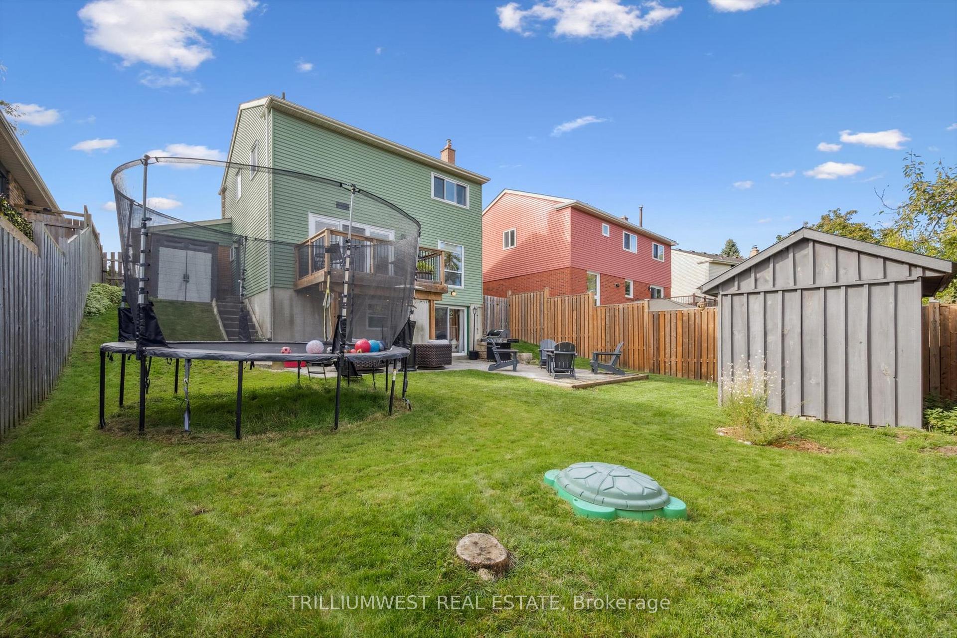 Photo 37 of 99 Deerwood Crescent, Kitchener — HOMEH