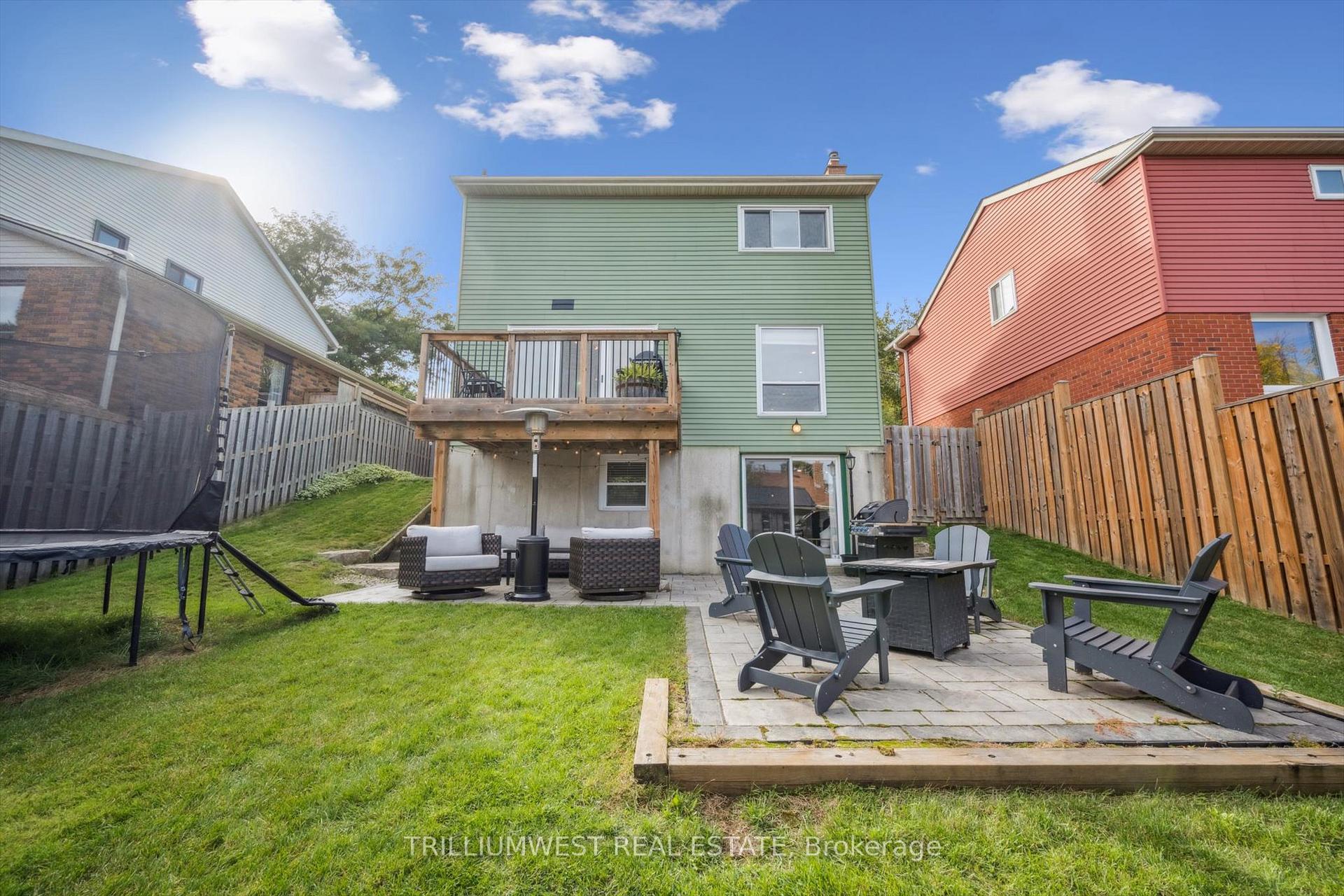 Photo 38 of 99 Deerwood Crescent, Kitchener — HOMEH