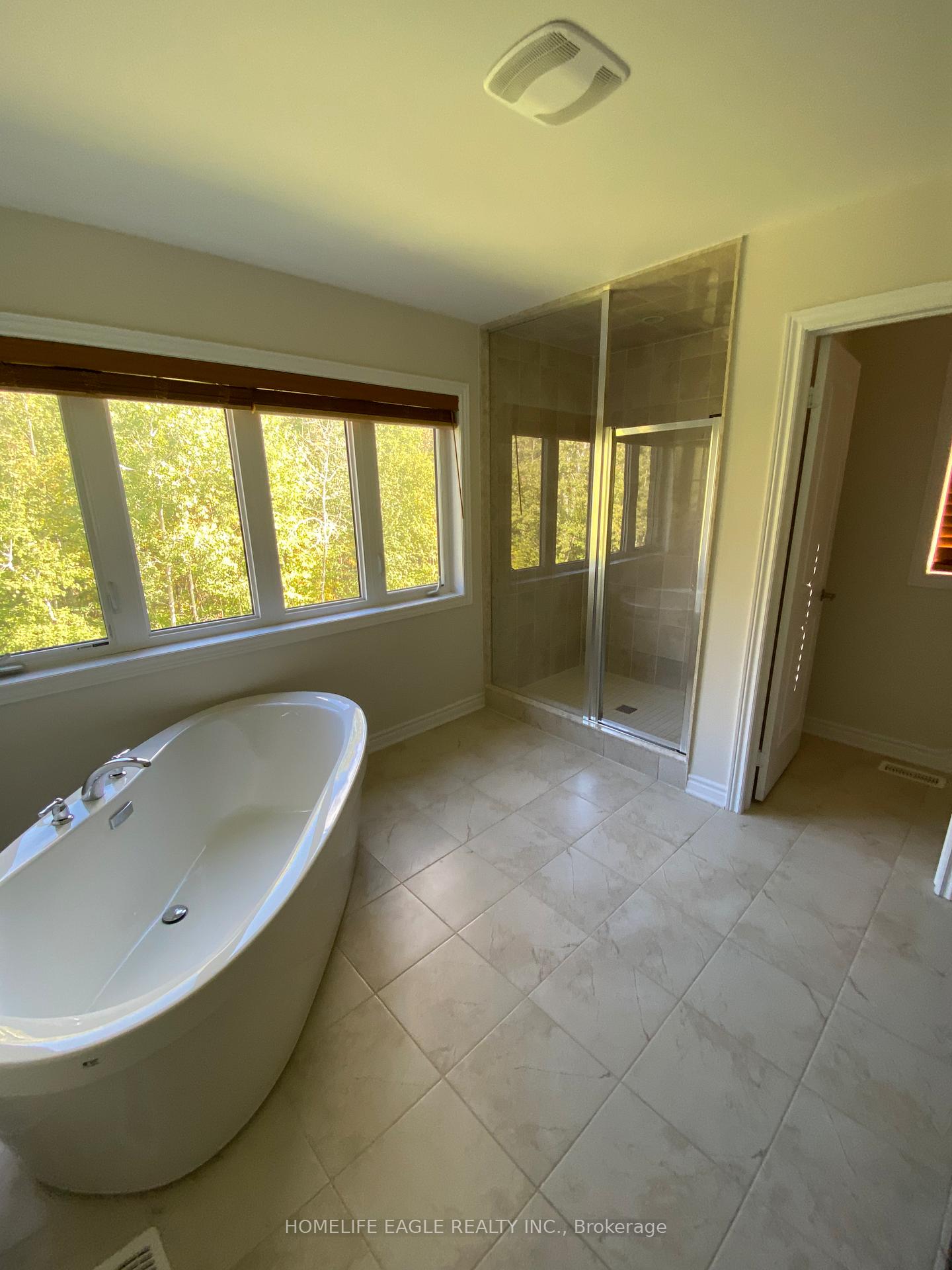 Photo 26 of 1635 Emberton Way, Innisfil, Alcona — HOMEH