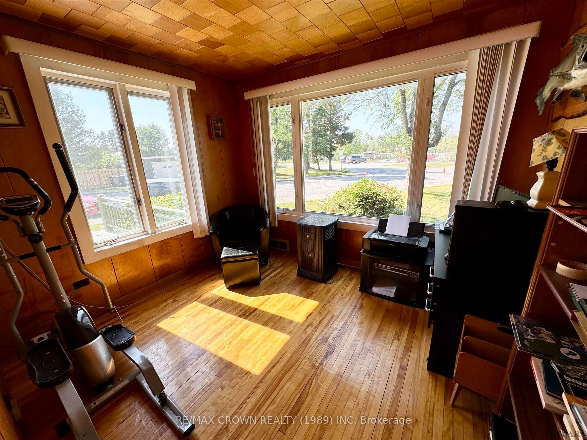 Photo 31 of 70 Dominion Avenue, Kapuskasing — HOMEH