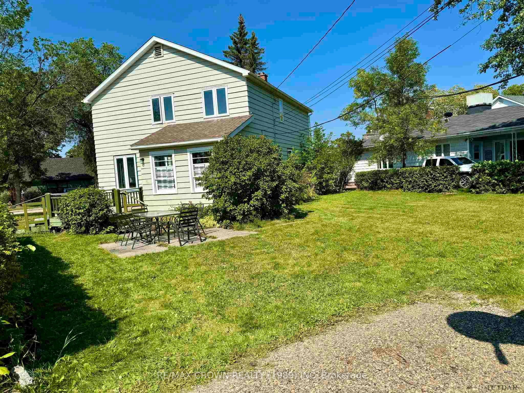 Photo 77 of 70 Dominion Avenue, Kapuskasing — HOMEH
