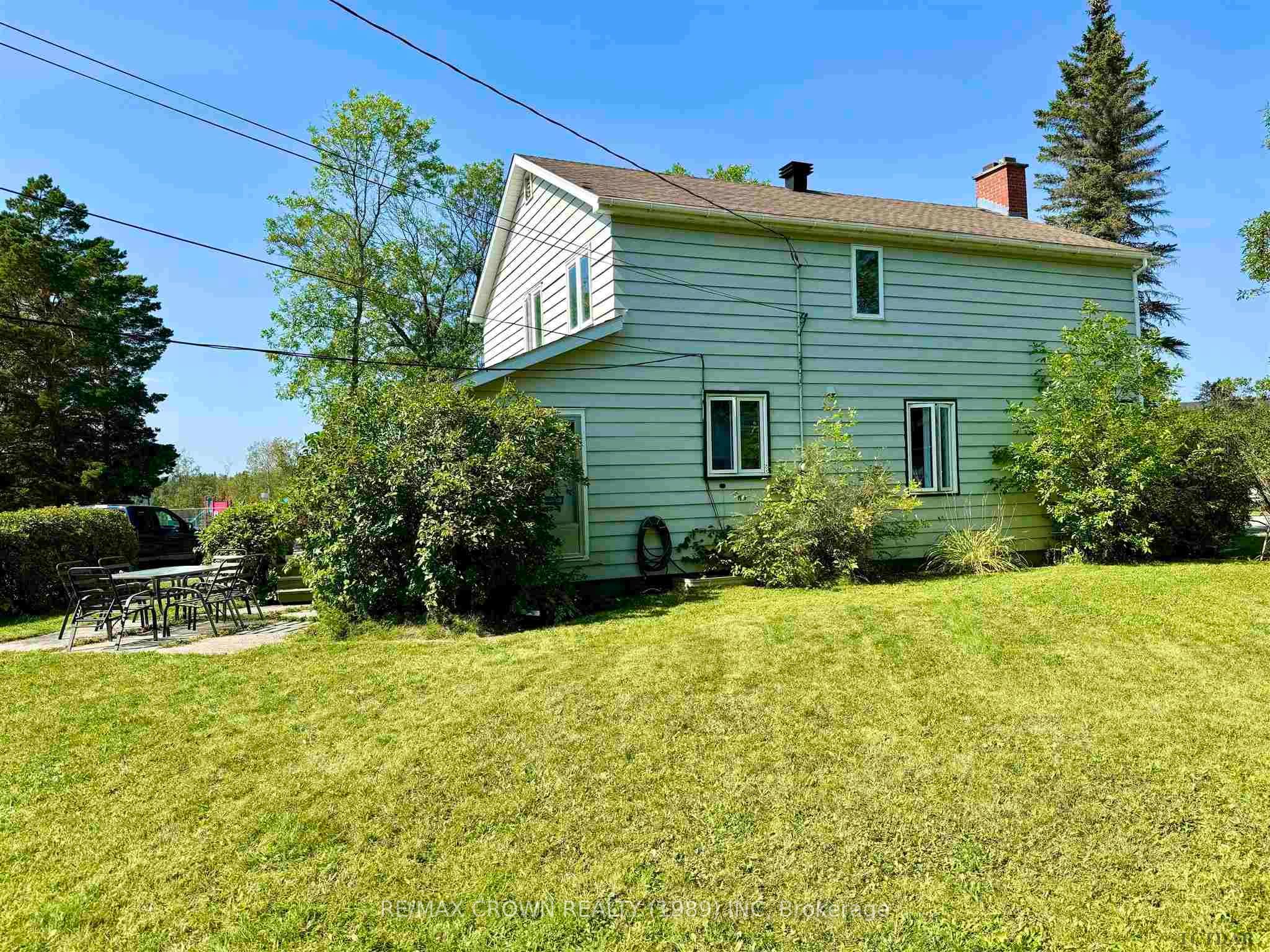 Photo 86 of 70 Dominion Avenue, Kapuskasing — HOMEH