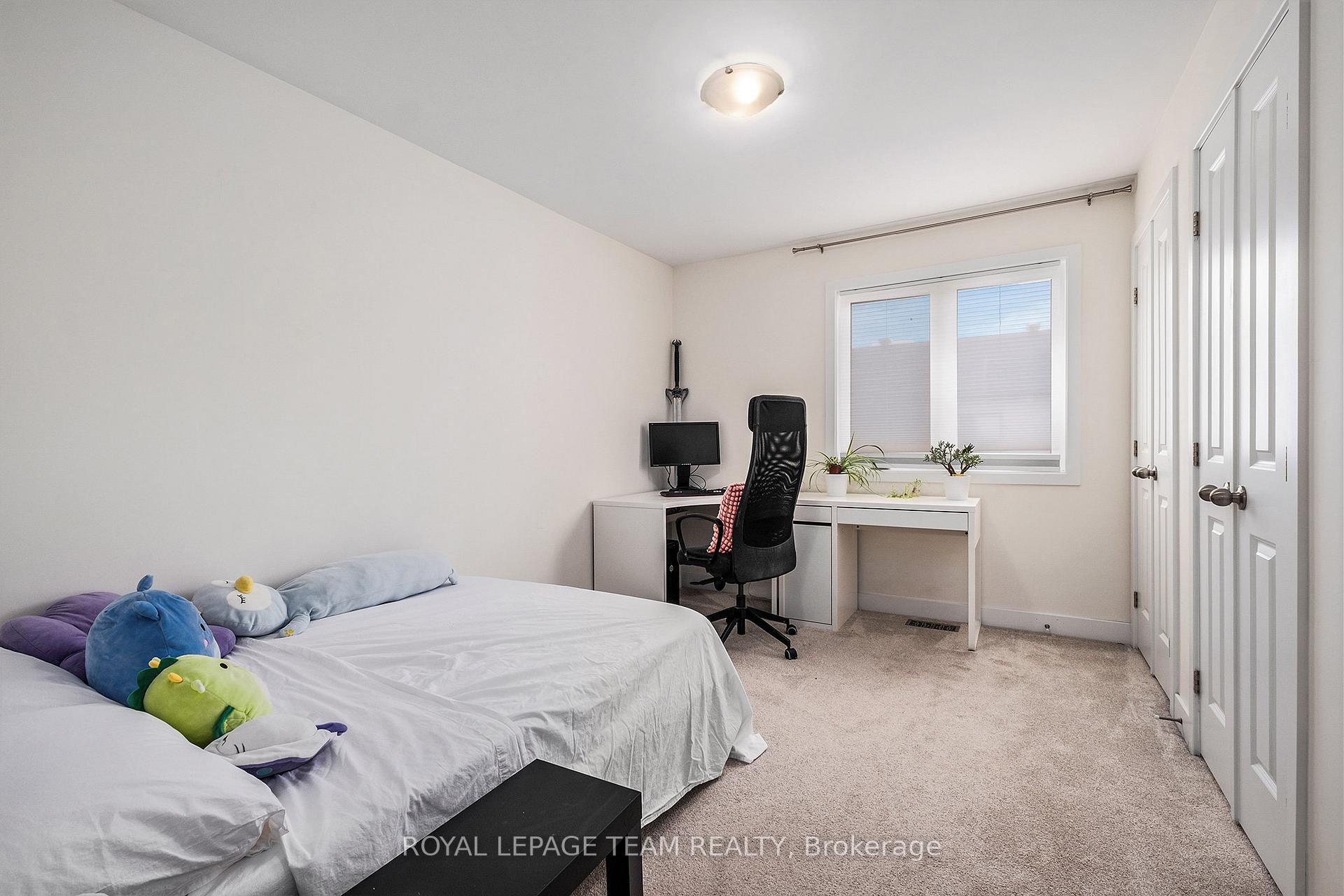 Photo 18 of 574 Triangle Street, Ottawa, Kanata - Emerald Meadows/Trailwest — HOMEH