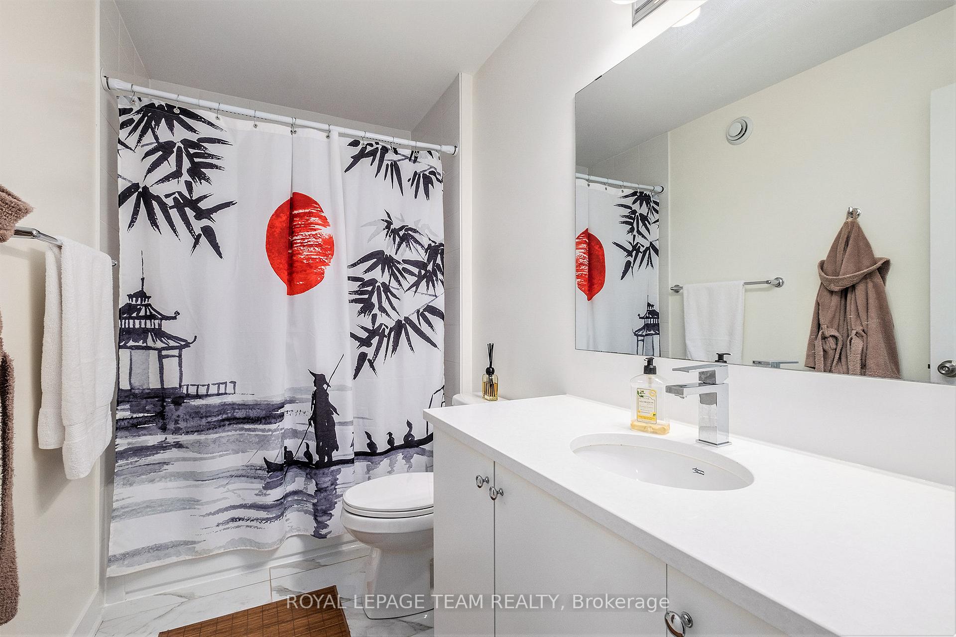 Photo 19 of 574 Triangle Street, Ottawa, Kanata - Emerald Meadows/Trailwest — HOMEH