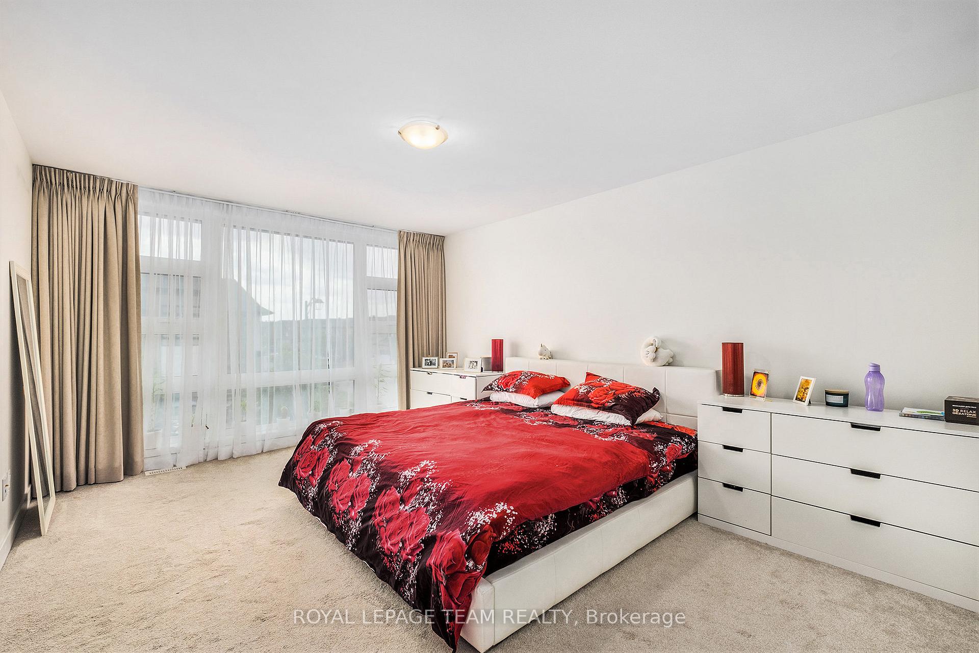 Photo 21 of 574 Triangle Street, Ottawa, Kanata - Emerald Meadows/Trailwest — HOMEH