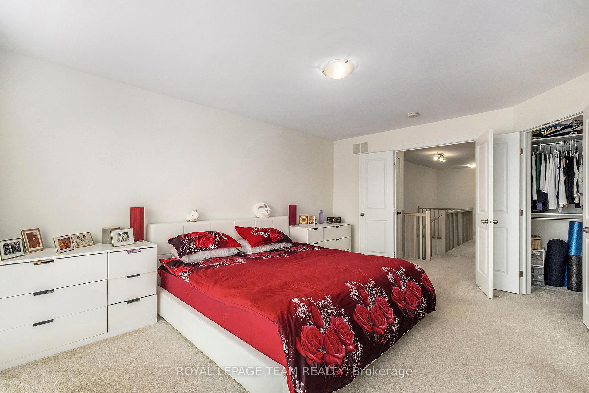 Photo 22 of 574 Triangle Street, Ottawa, Kanata - Emerald Meadows/Trailwest — HOMEH