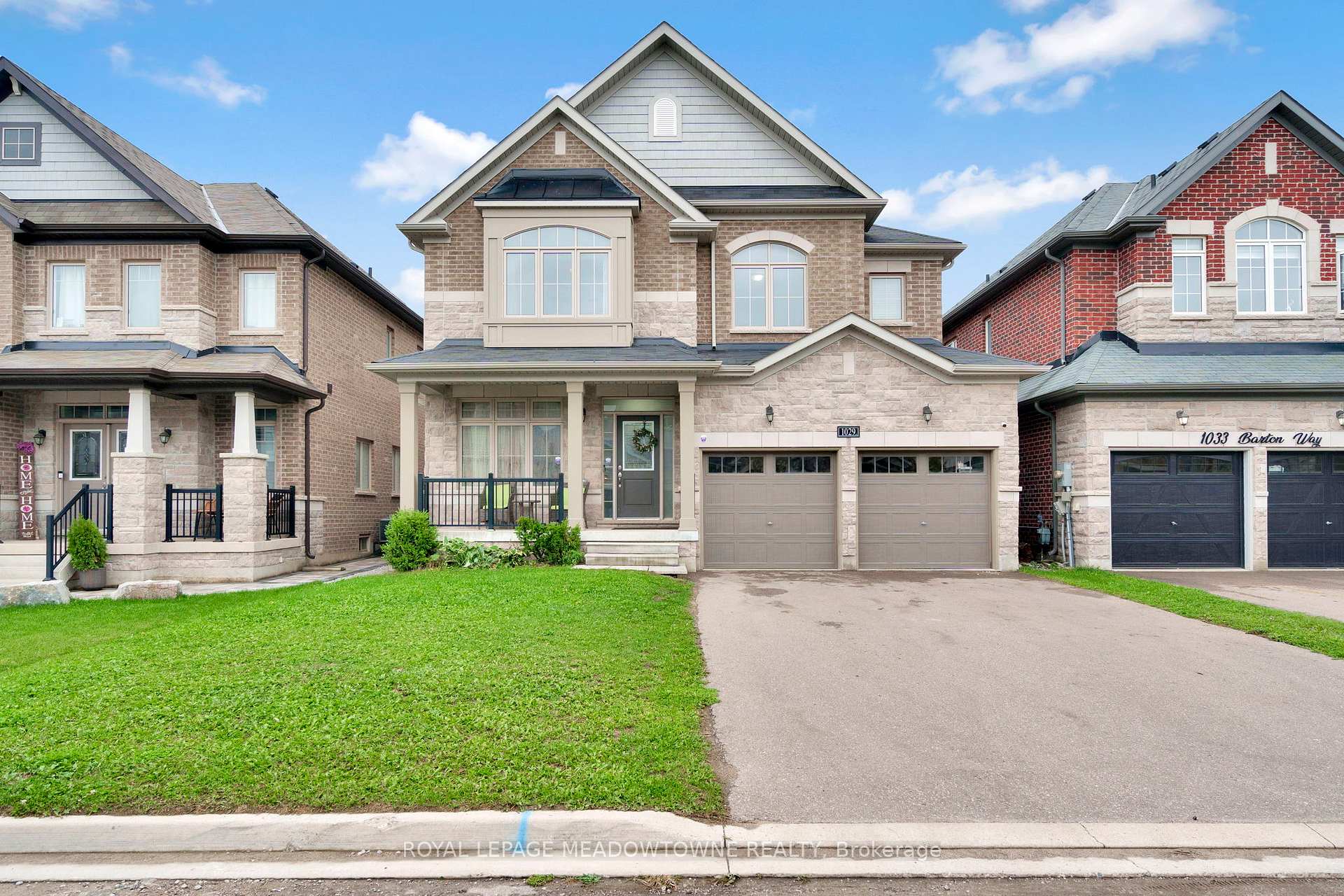 Front of 1029 Barton Way
