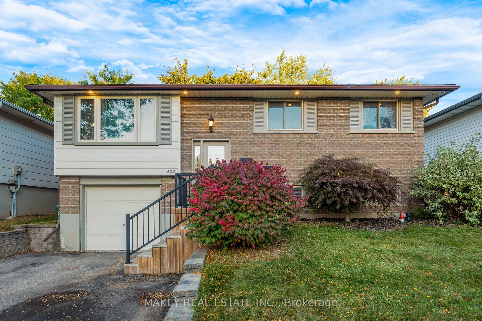 Photo 1 of 623 Pioneer Drive, Kitchener — HOMEH