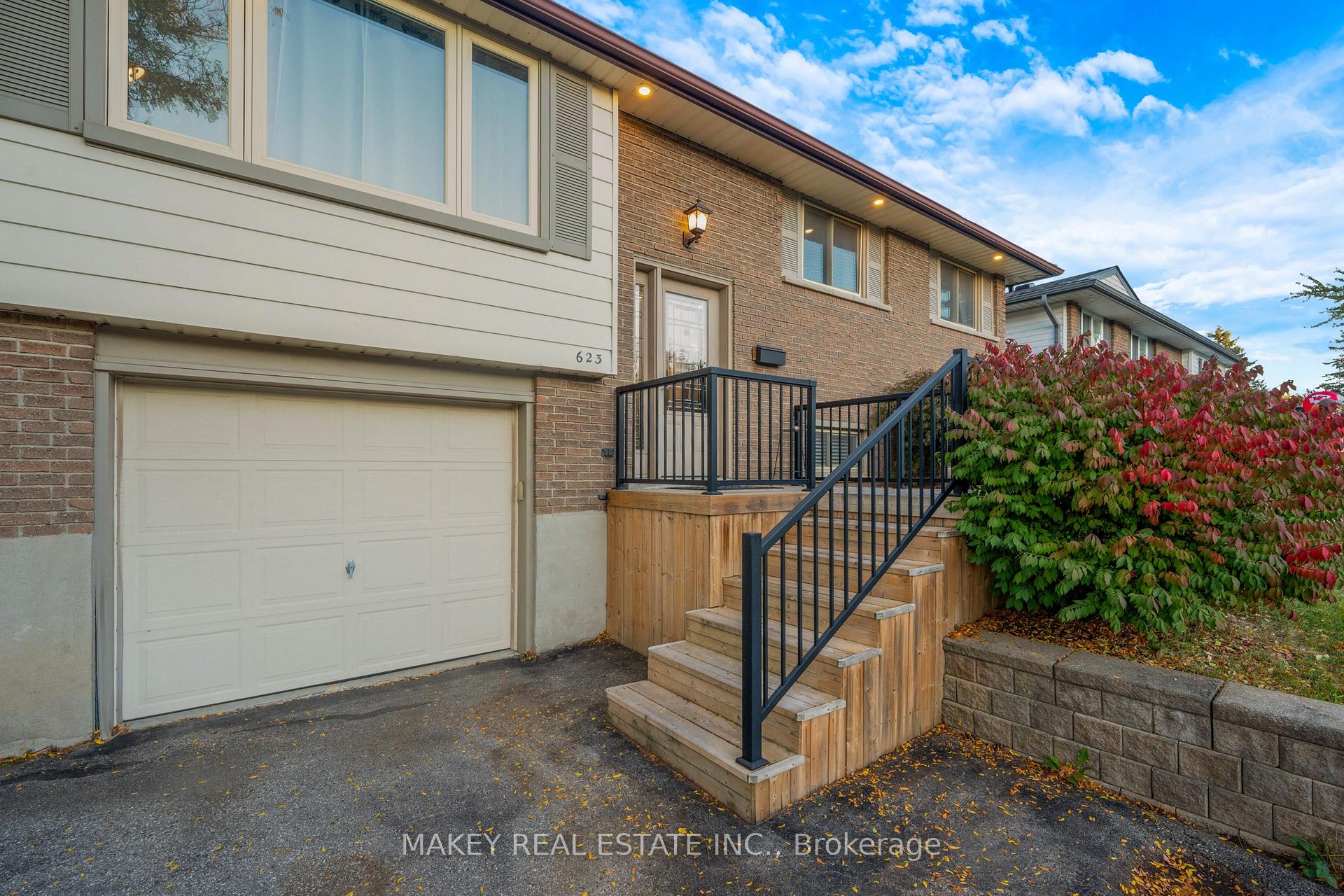 Photo 3 of 623 Pioneer Drive, Kitchener — HOMEH