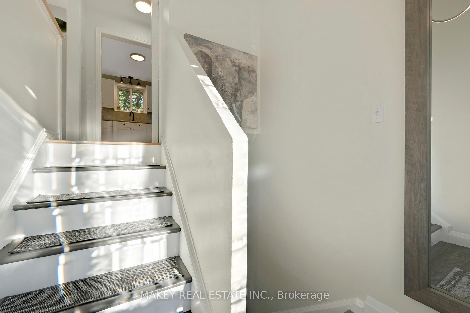 Photo 5 of 623 Pioneer Drive, Kitchener — HOMEH